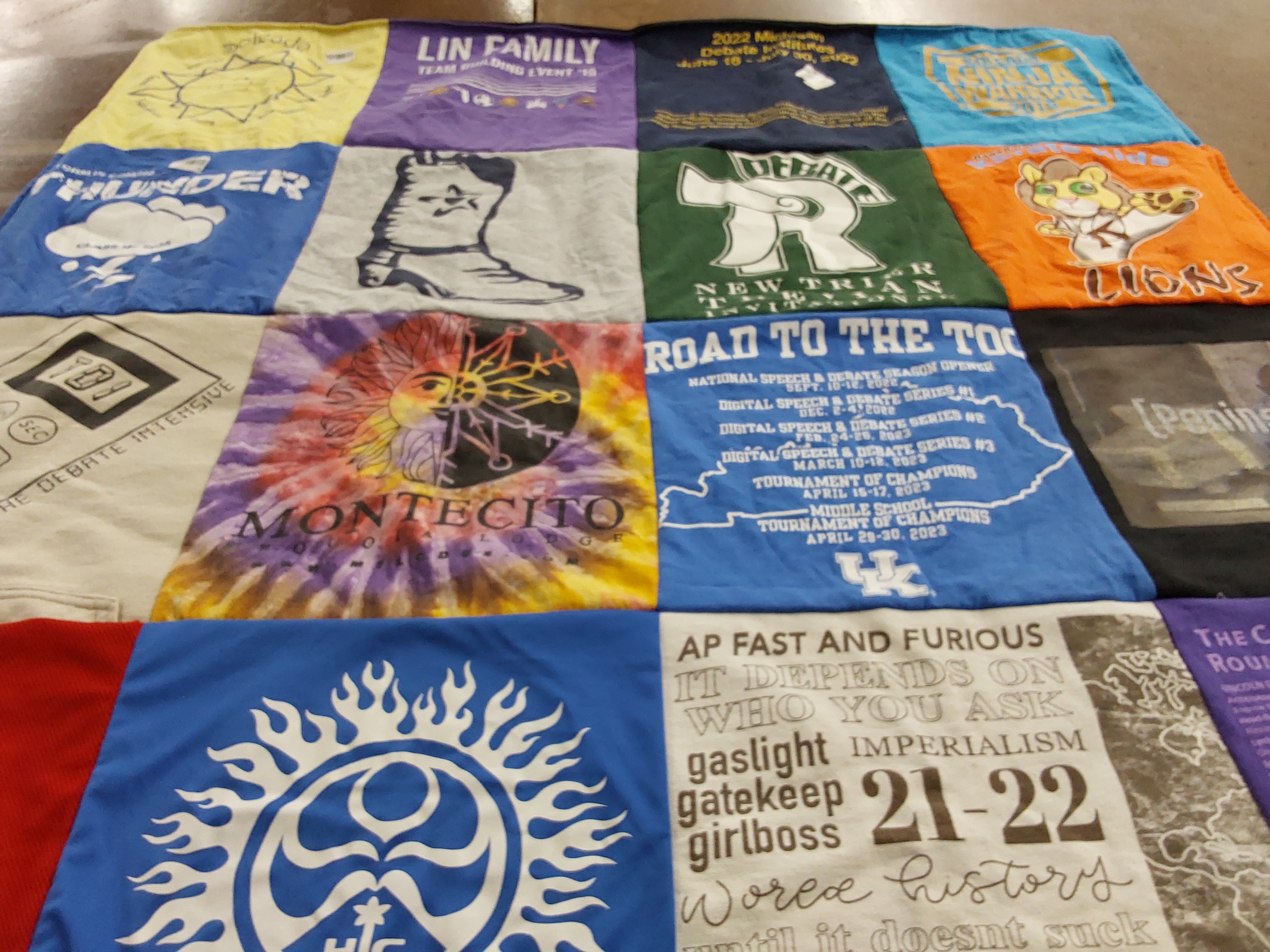 T-shirt quilt from university of kentucky by Tracy from CA