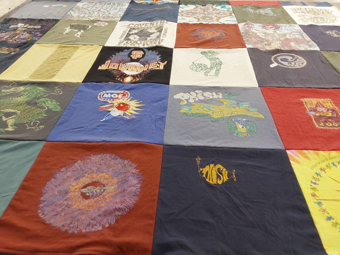 T-shirt quilt with music, concerts themes by Paul from FL