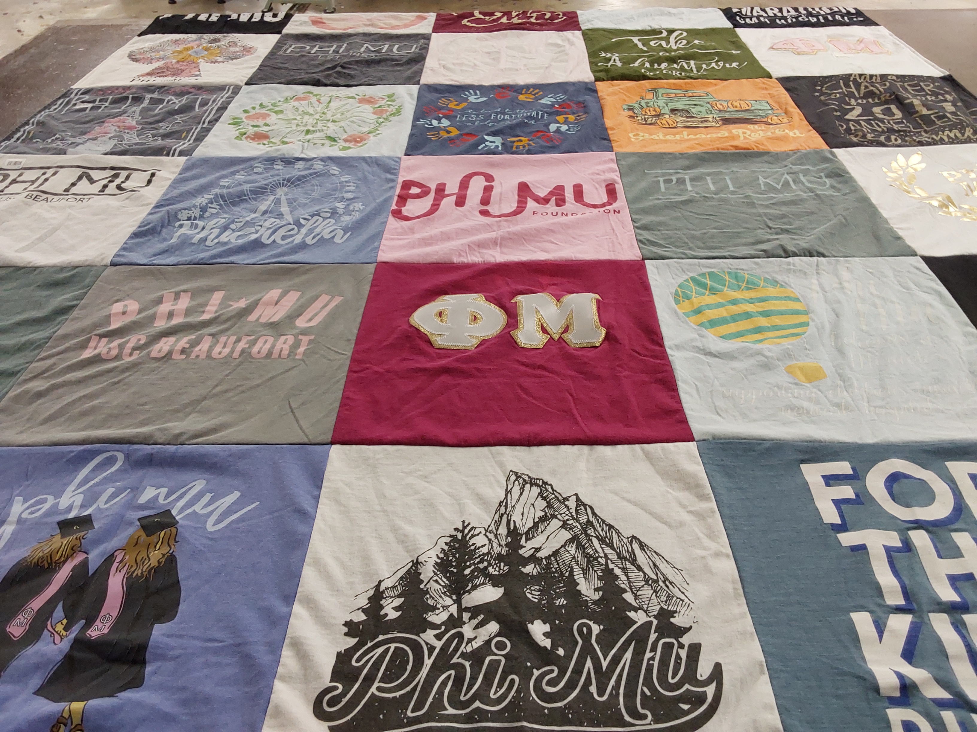 T-shirt quilt with sorority, graduation themes by Erika from SC