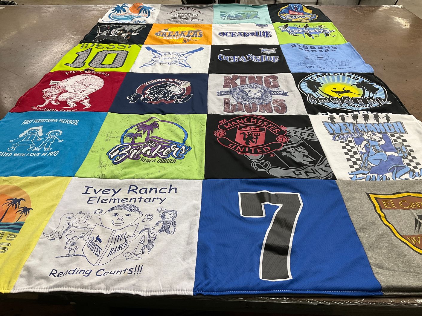 T-shirt quilt featuring manchester united, king lions by Charity from CA