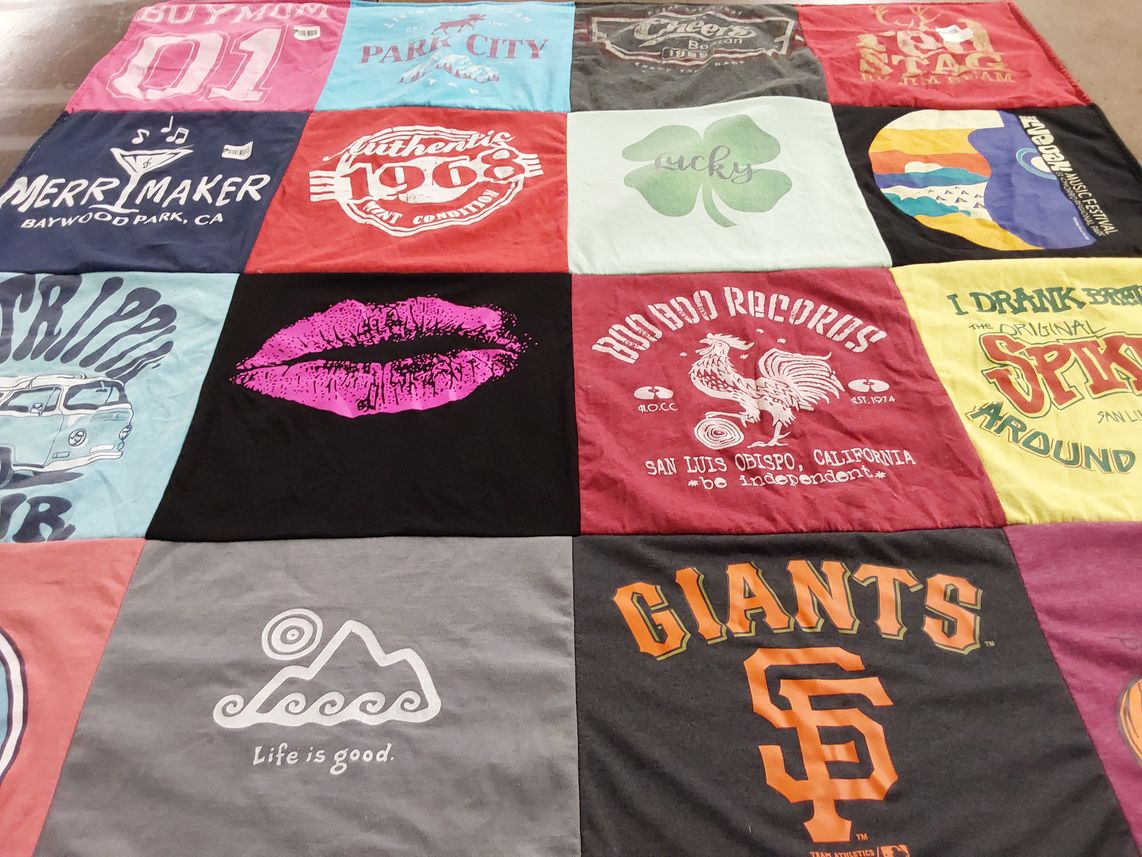 T-shirt quilt featuring san francisco giants by Bonnie from CA