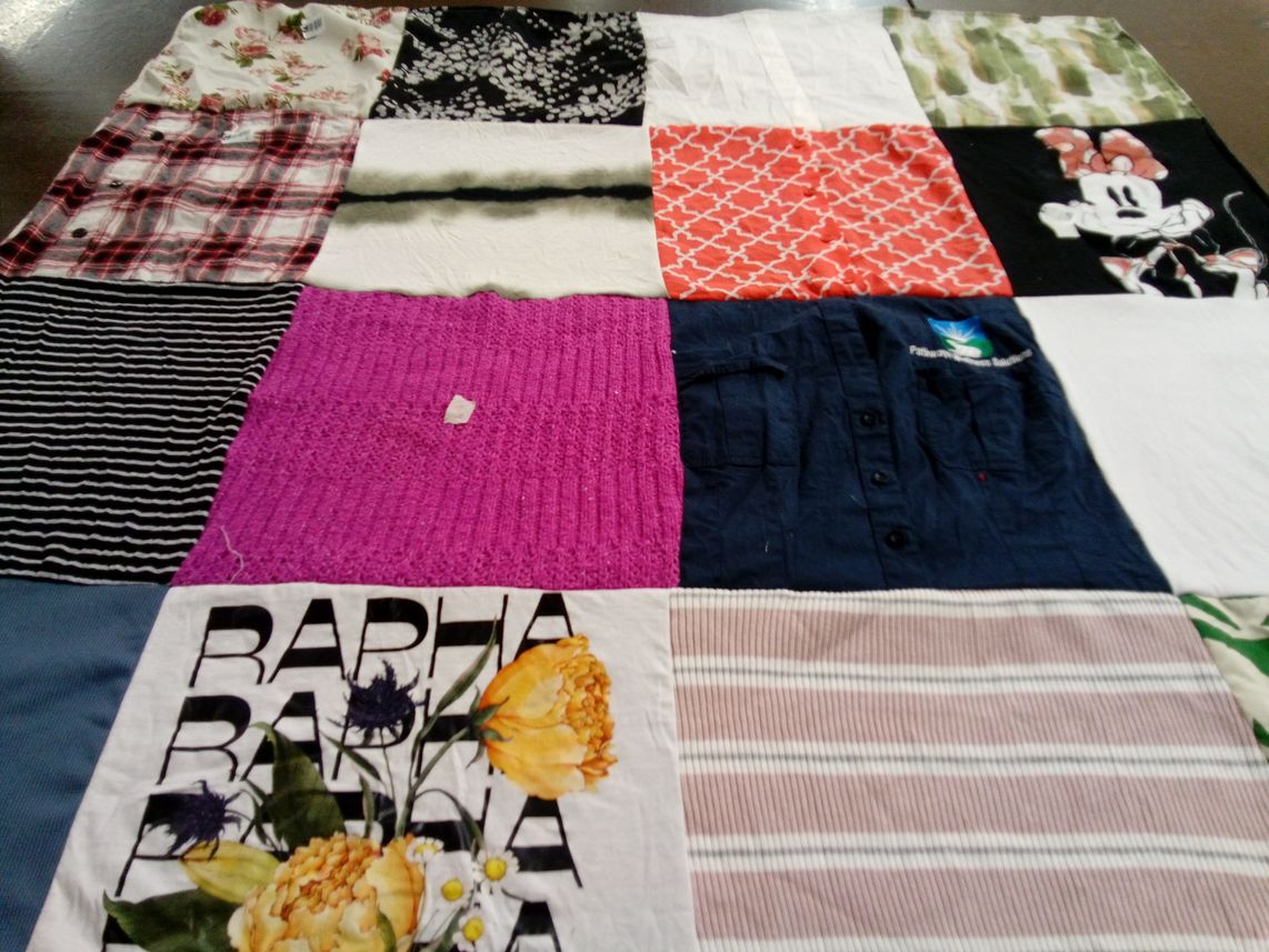 T-shirt quilt by Jonysia from GA