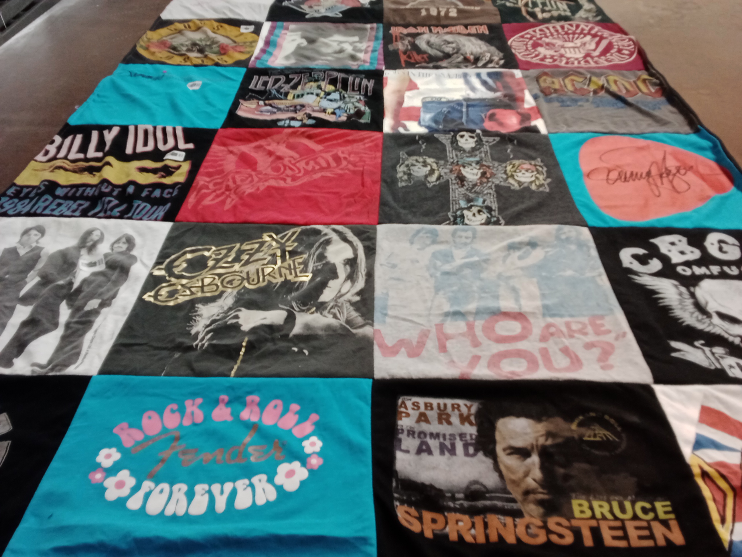 T-shirt quilt with music, rock themes by Thaty from WA