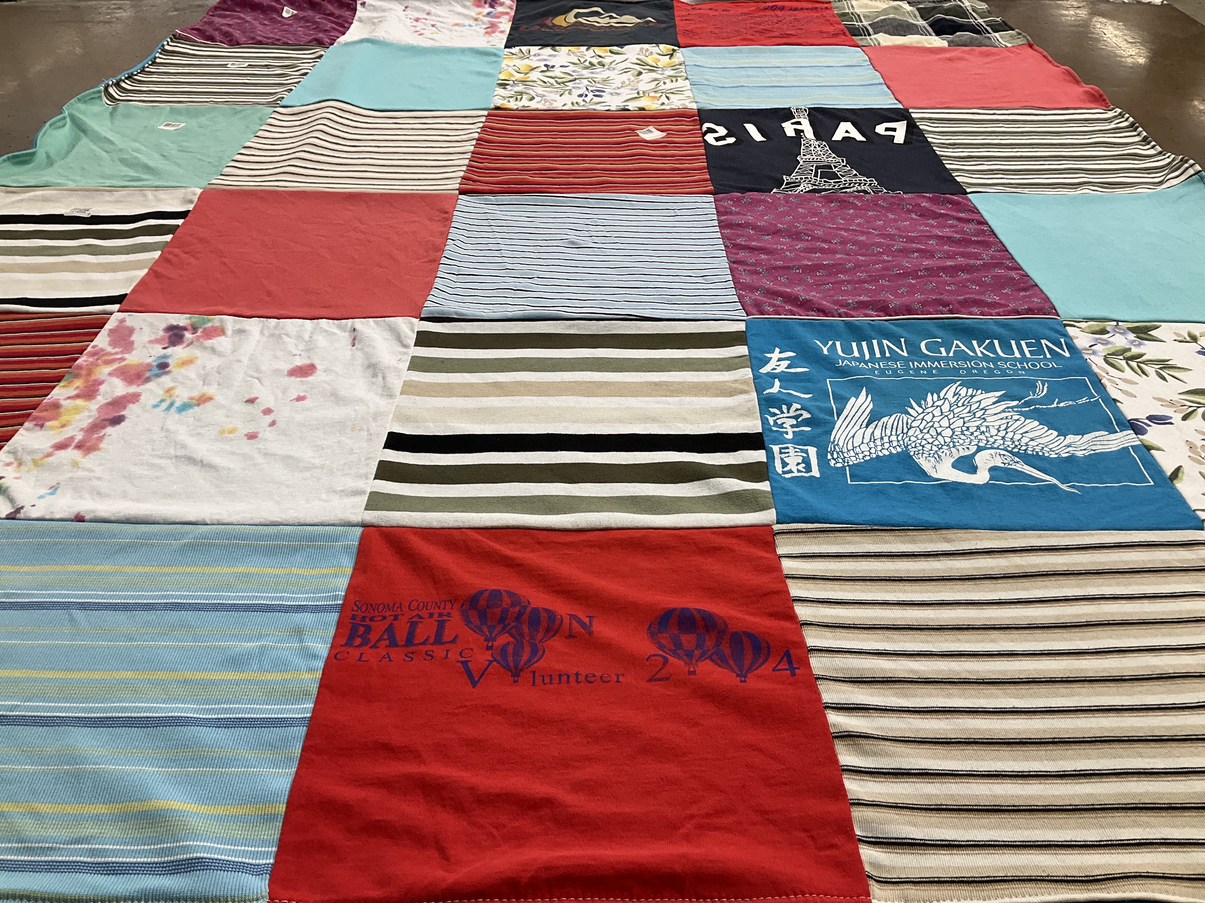 T-shirt quilt from yuin gakuen japanese immersion school by Robin from OR