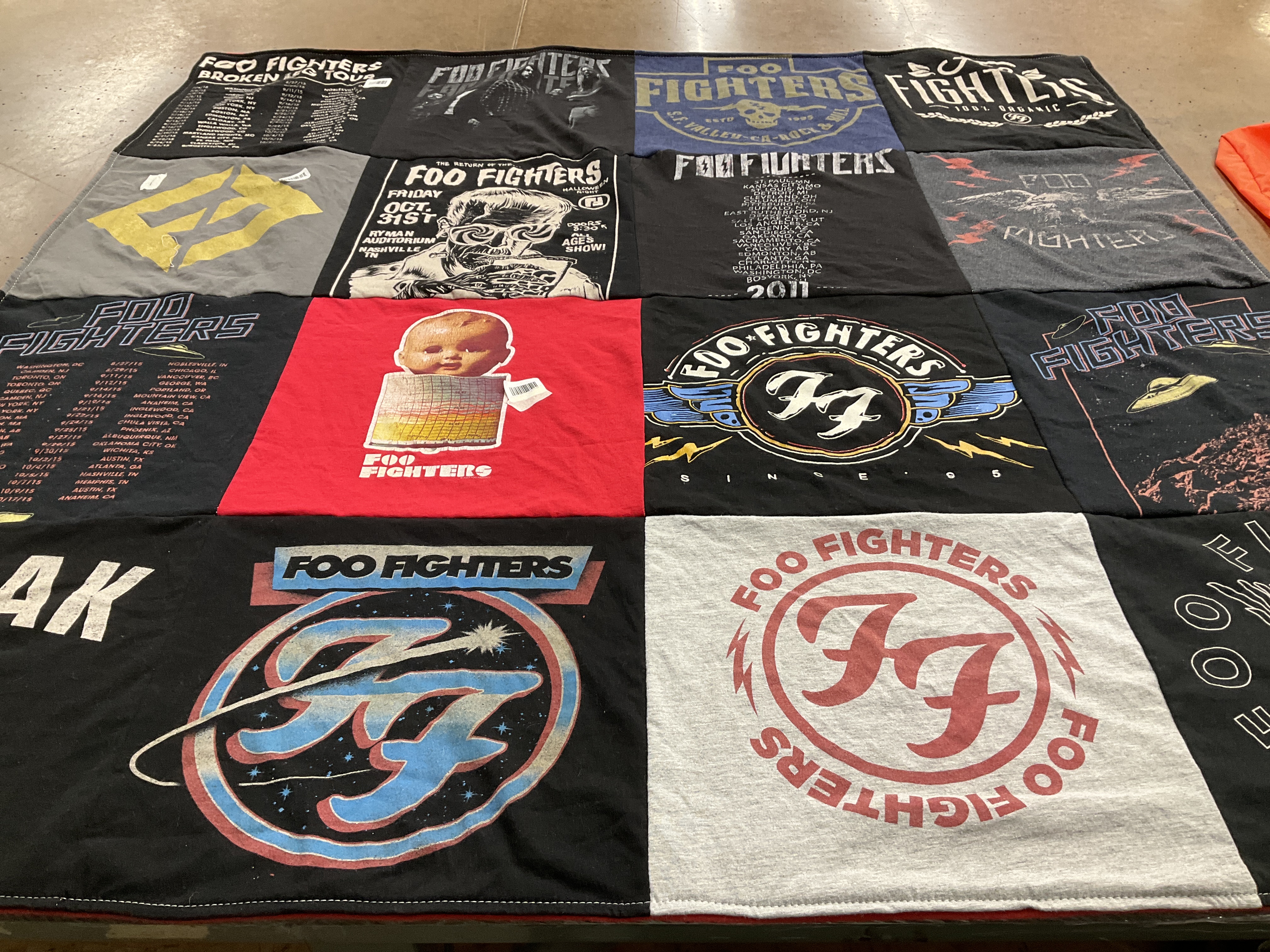 T-shirt quilt with music, concerts themes by Jonathan from MO