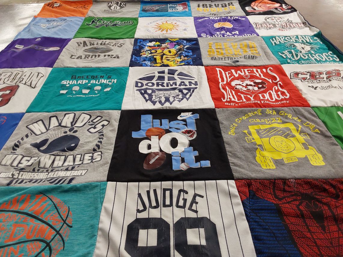 T-shirt quilt featuring panthers, nets by Lois from SC