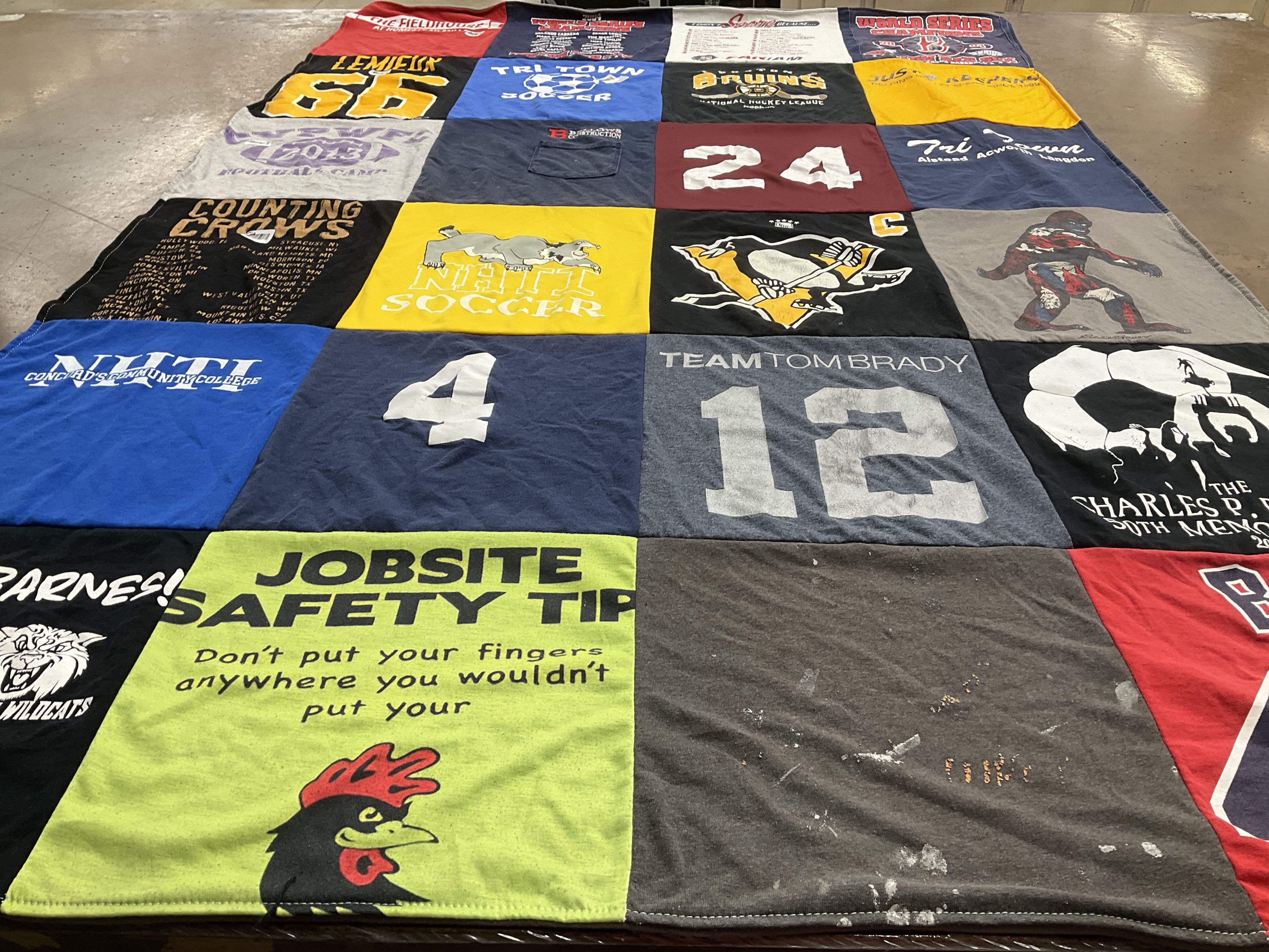 T-shirt quilt featuring pittsburgh penguins by Donalin from NH