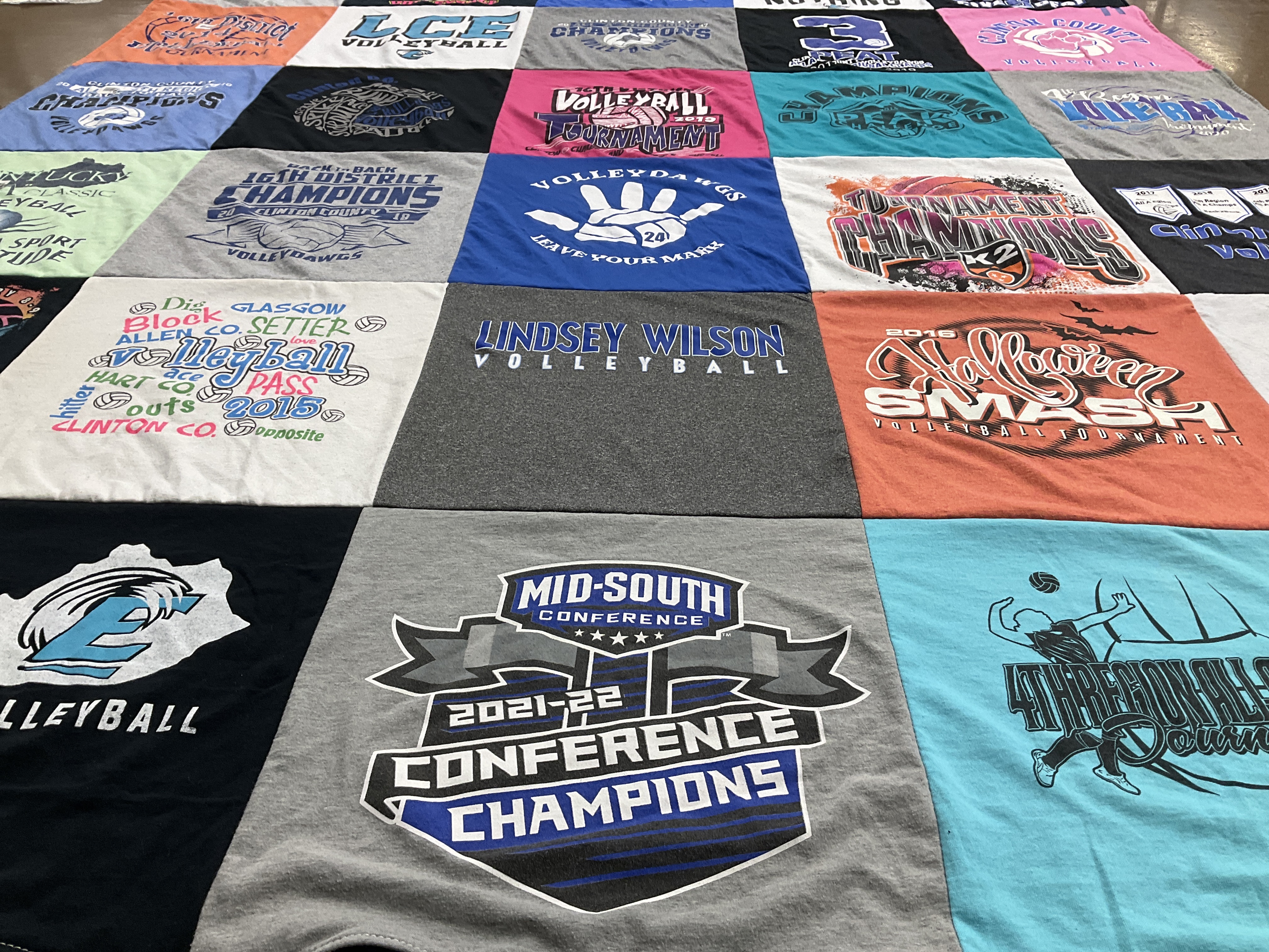 T-shirt quilt from lindsey wilson university by Christy from KY