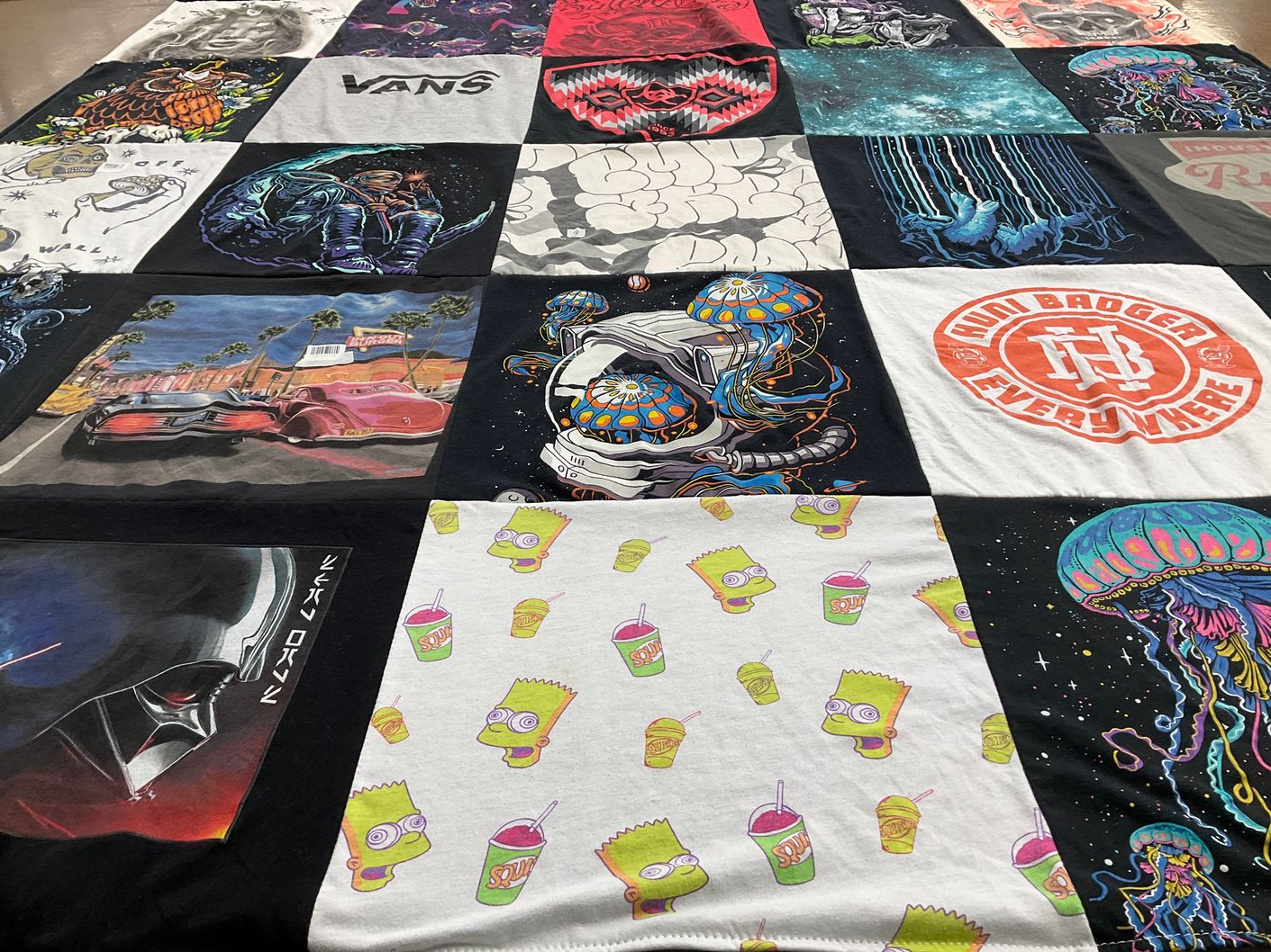 T-shirt quilt with cartoons, space themes by Christe from IL