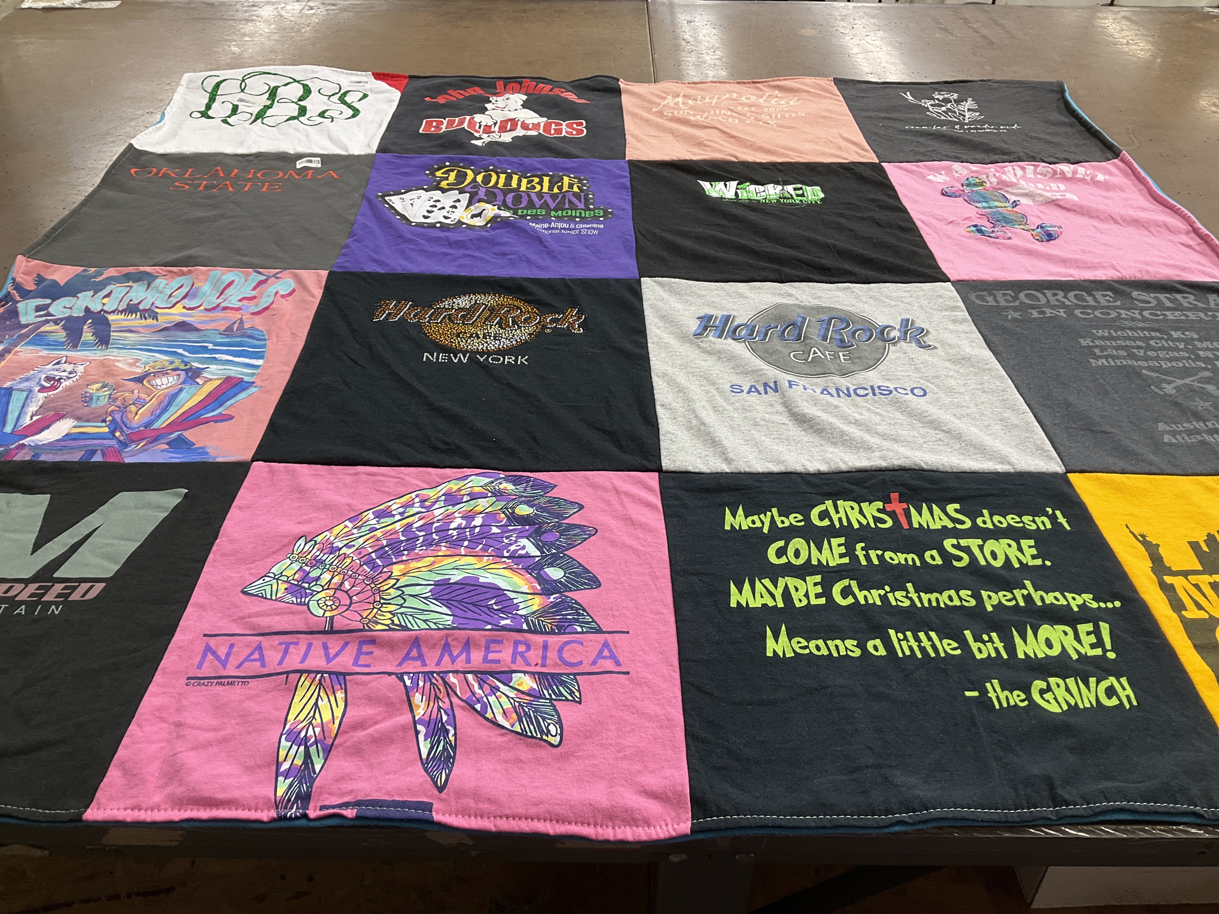 T-shirt quilt featuring bulldogs by Taylor from GA