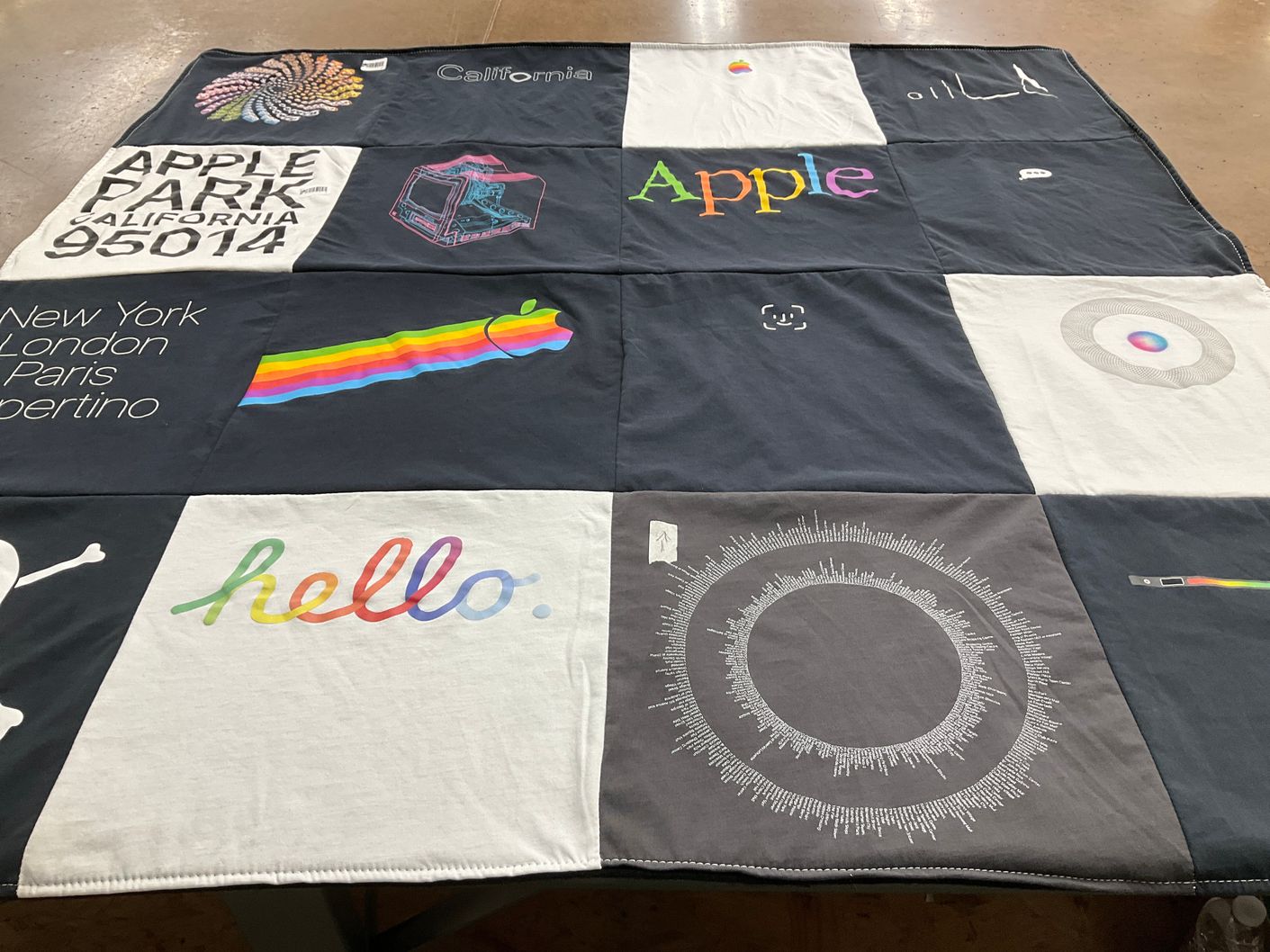 T-shirt quilt with technology, design themes by Theodore from TX
