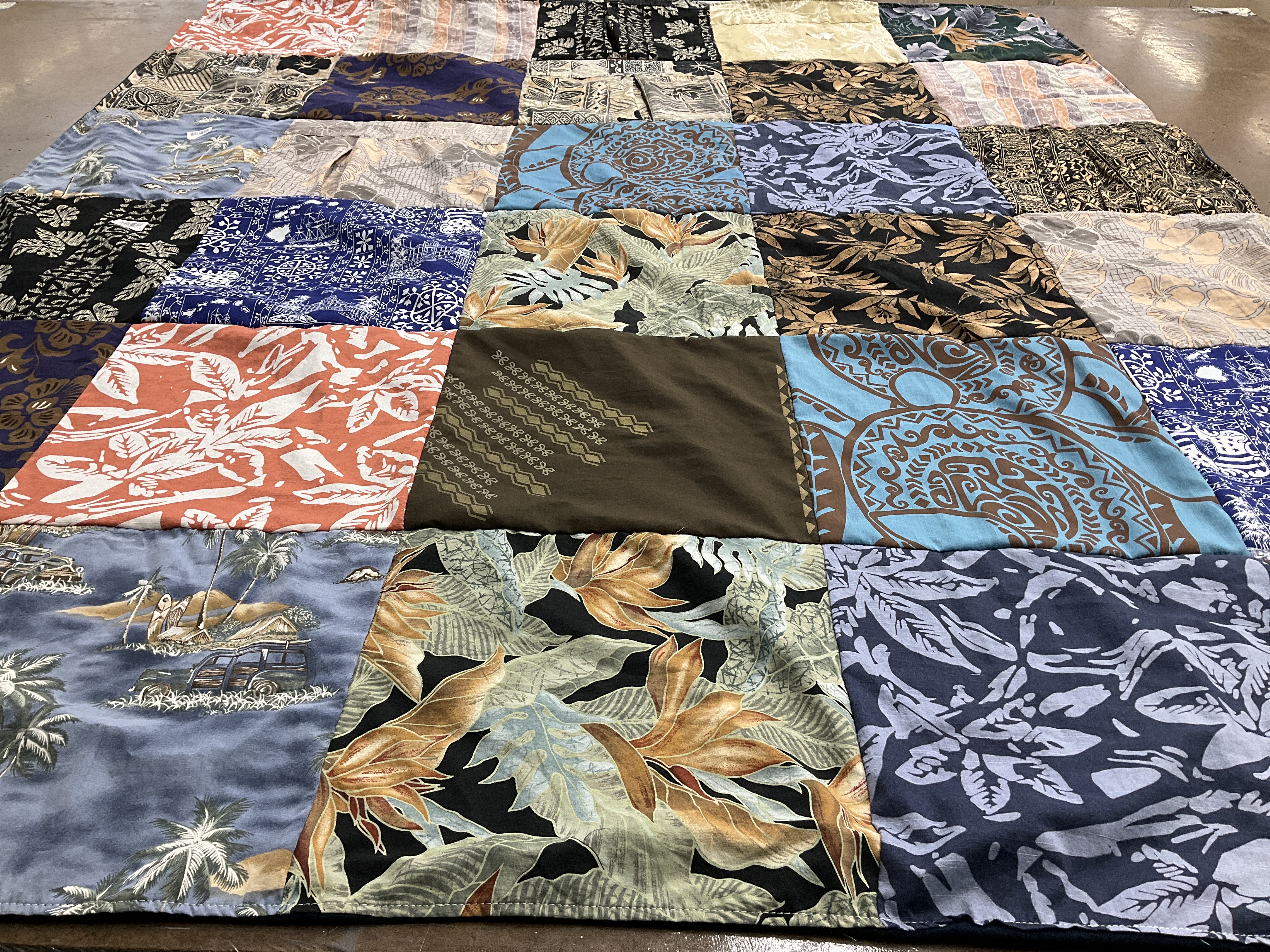 T-shirt quilt with tropical themes, beach living themes by Giana from CA