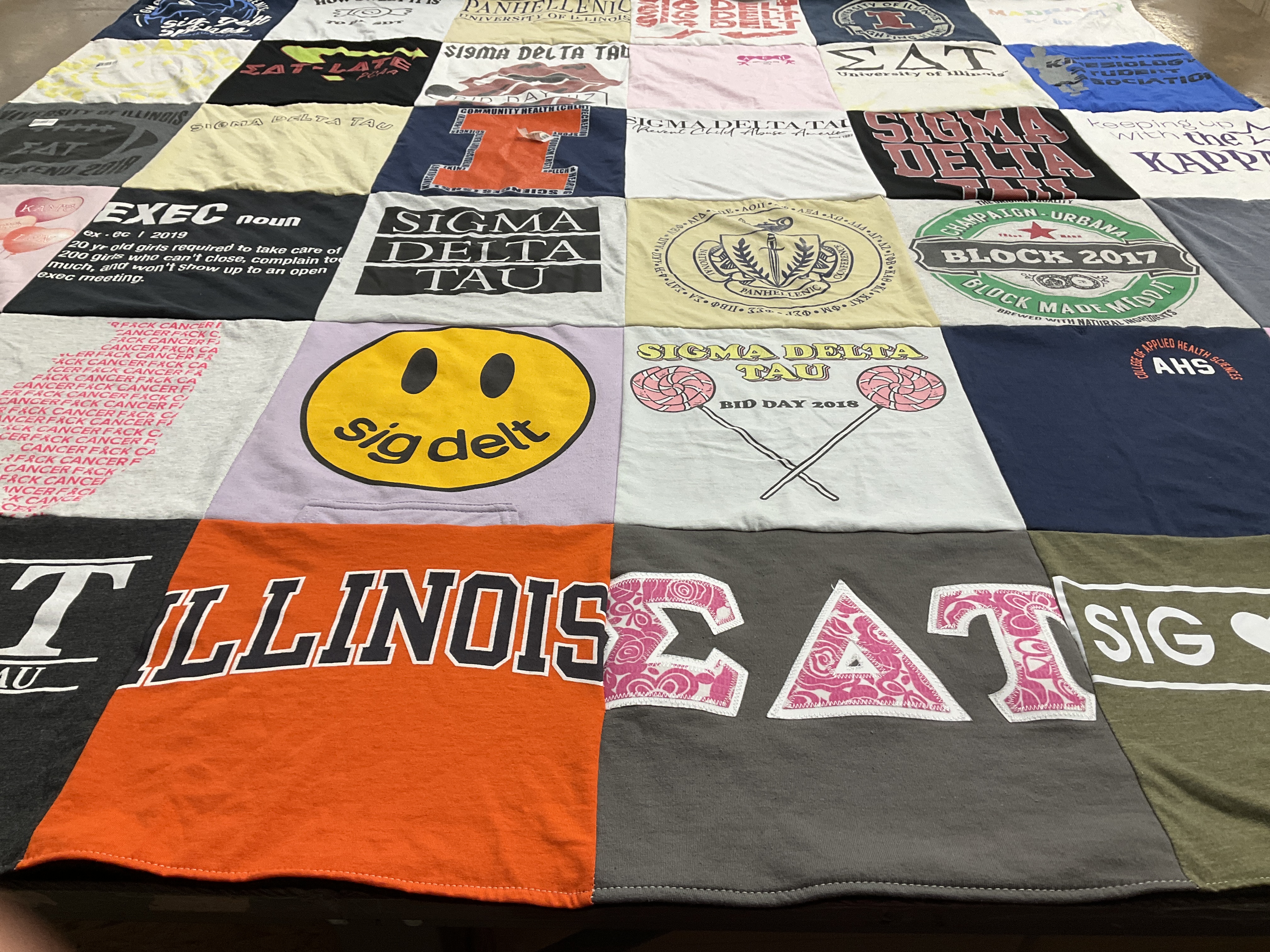 T-shirt quilt from university of illinois by Casey from IL