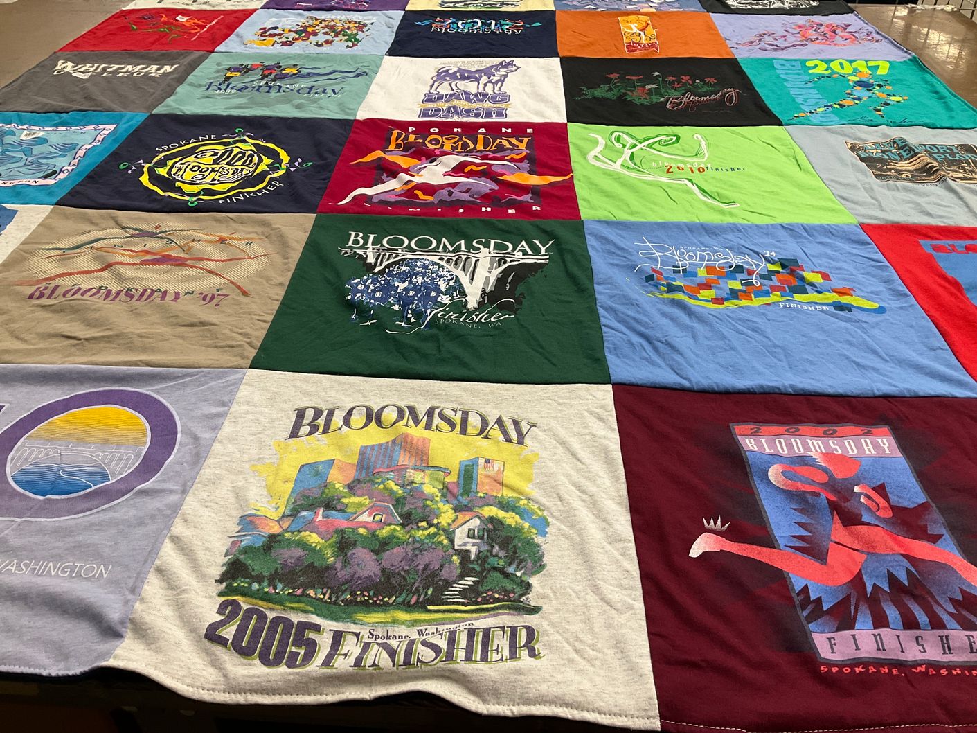 T-shirt quilt from whitman college by Cathy from SC
