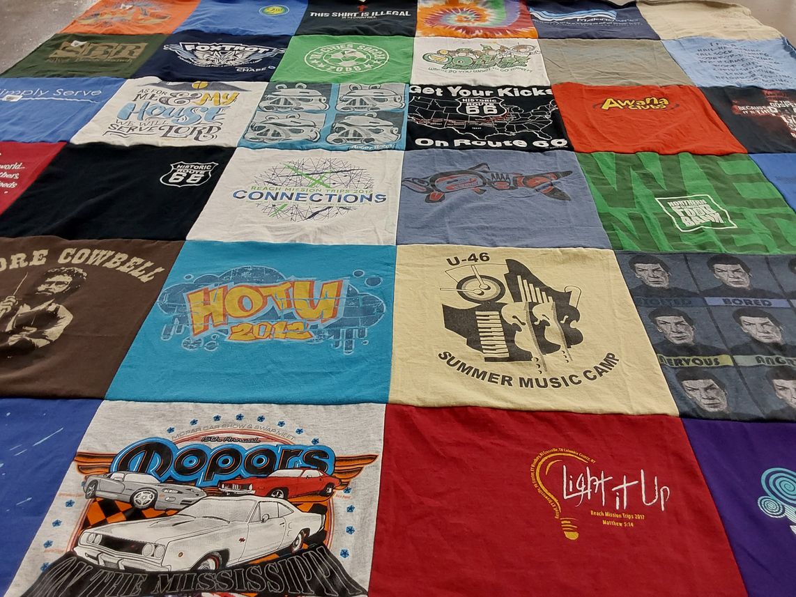 T-shirt quilt from u-46 school district by Ani from IL