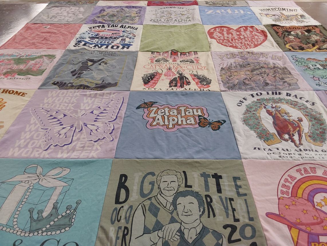 T-shirt quilt from university by Sherrie from TX