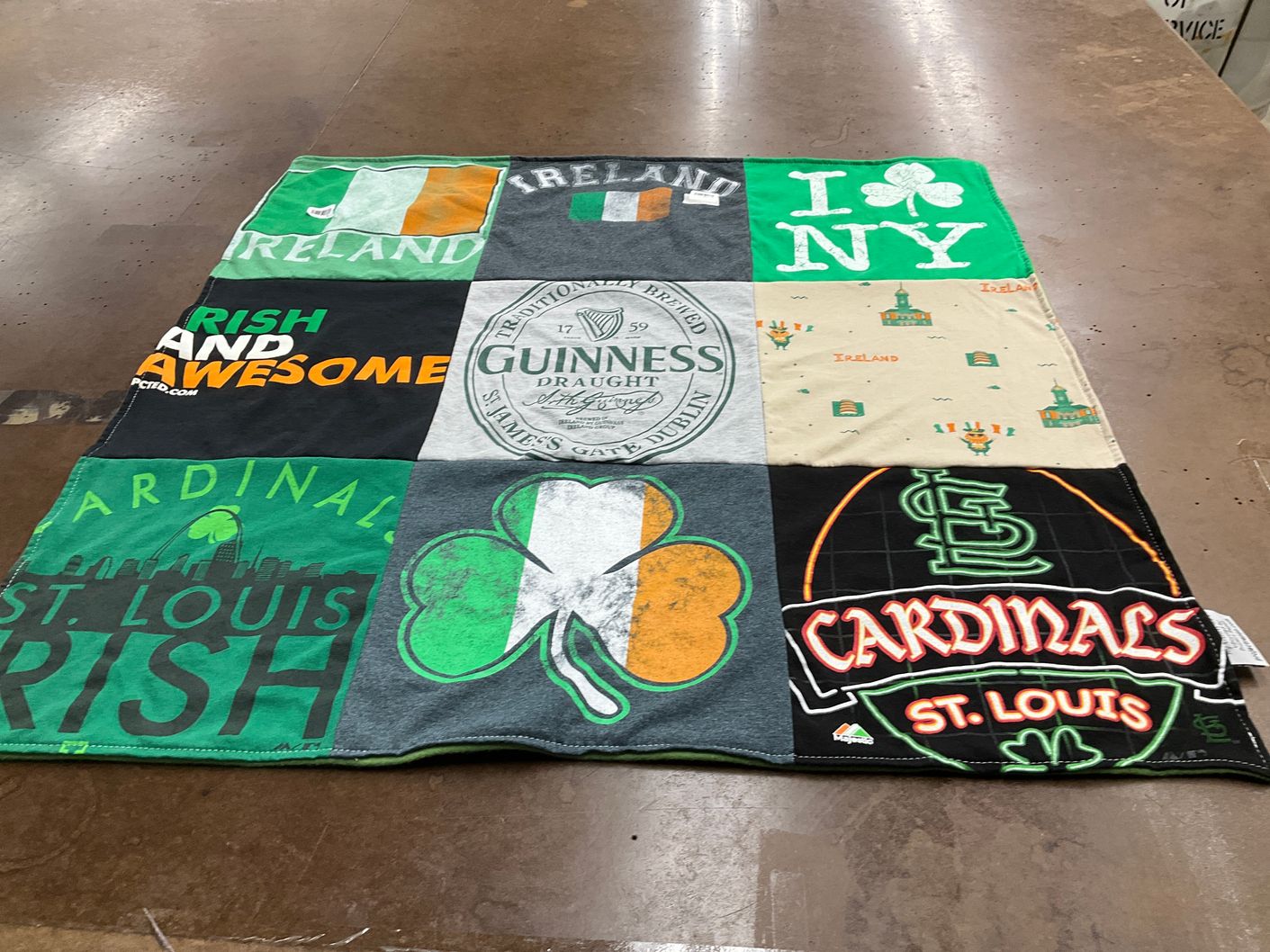 T-shirt quilt featuring st louis cardinals by Sharilyn from IN