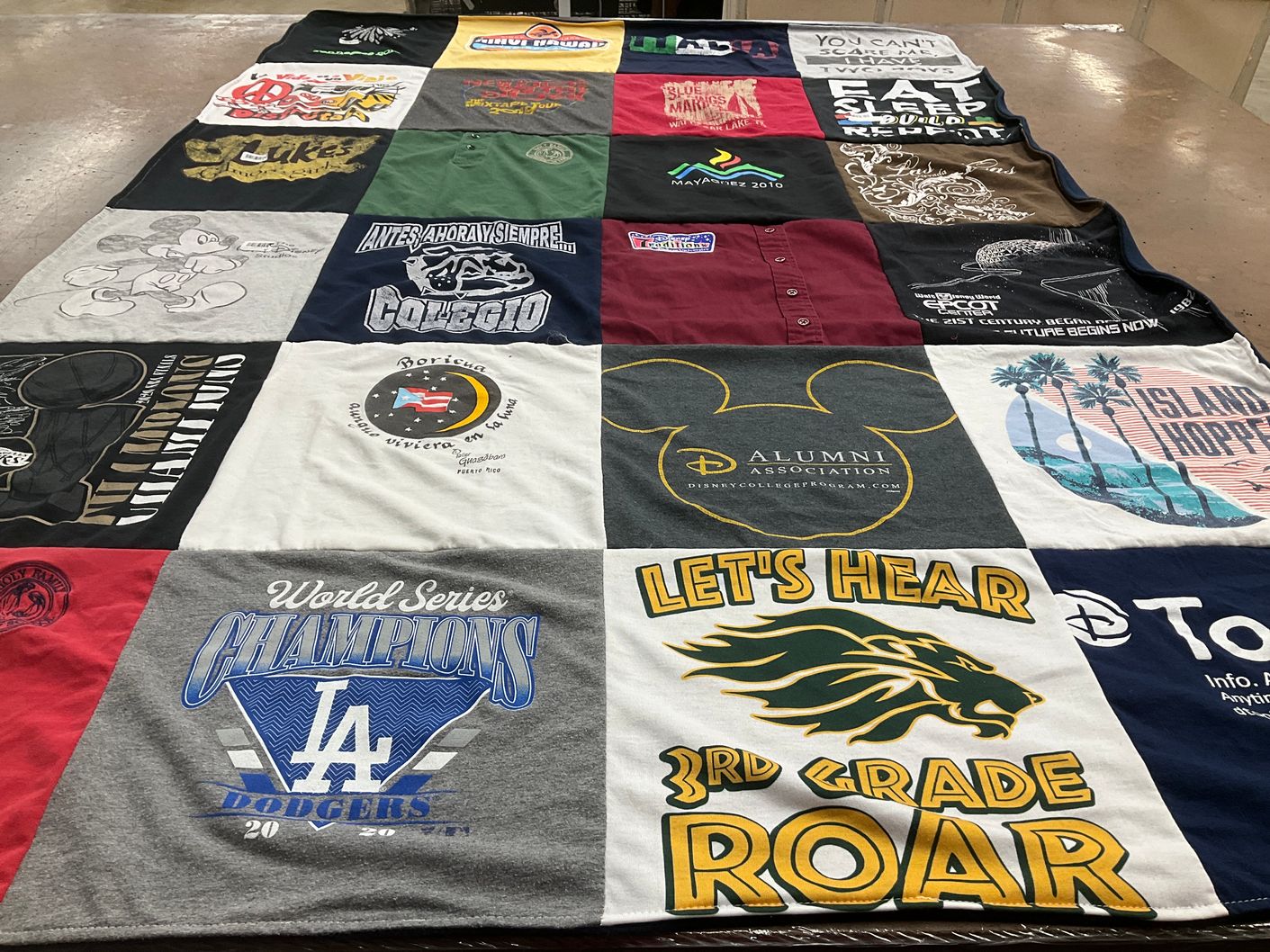 T-shirt quilt featuring los angeles dodgers by Yari from FL