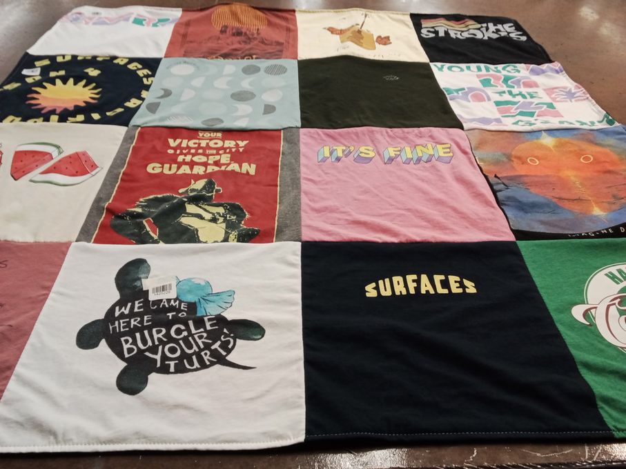 T-shirt quilt with music, art themes by Jessica from UT