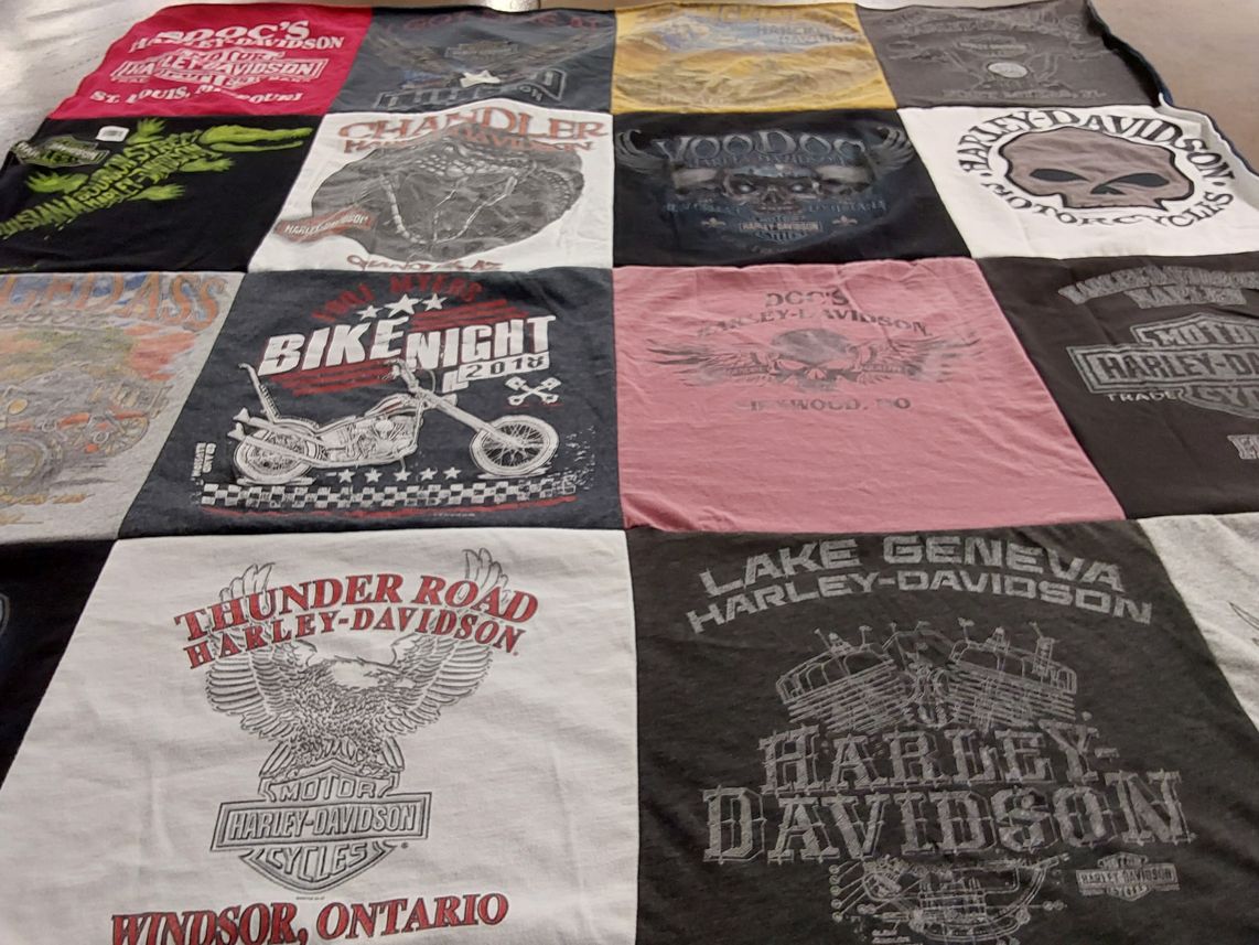 T-shirt quilt with motorcycles, harley davidson themes by Shepard from MO