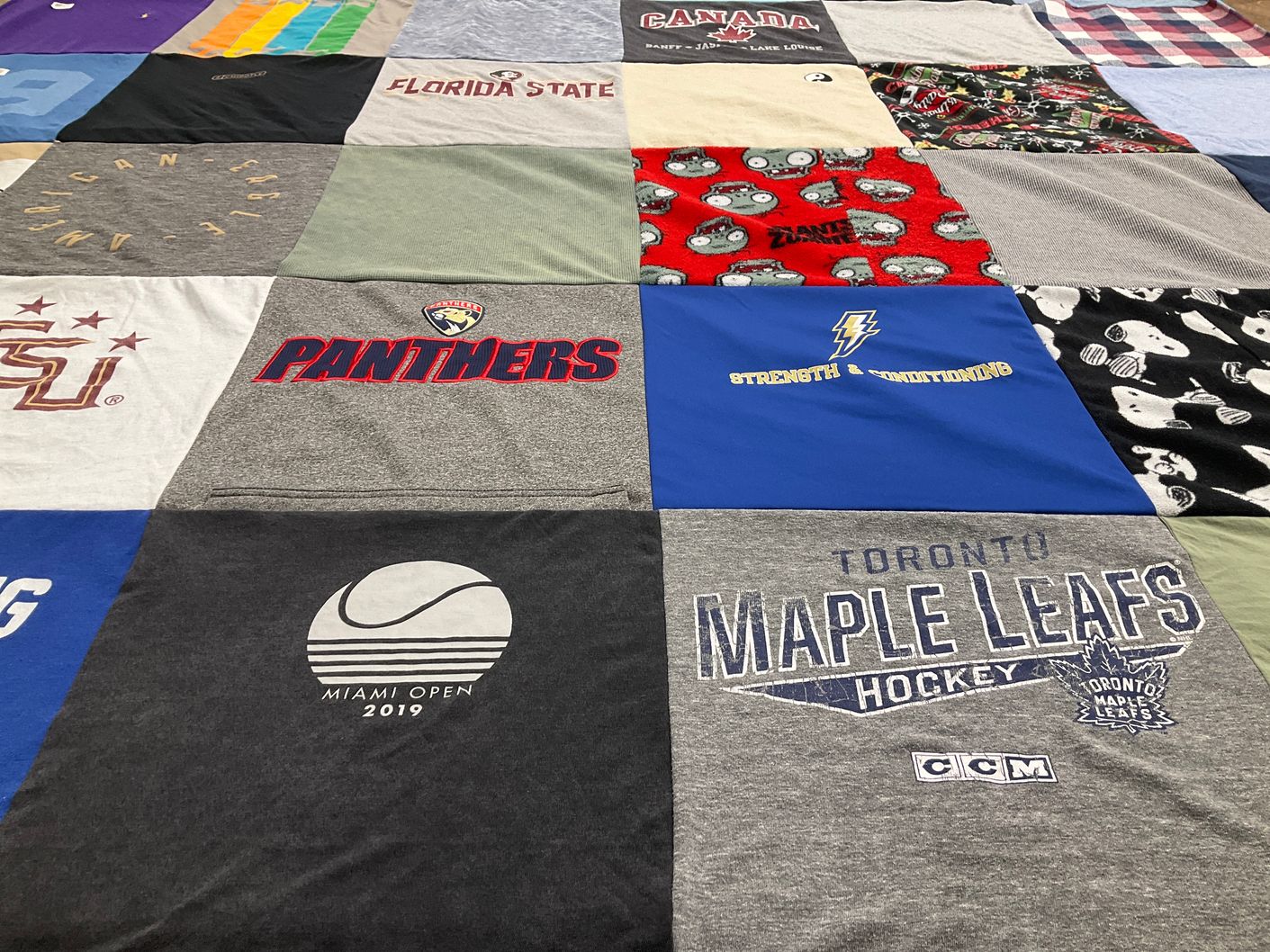 T-shirt quilt featuring toronto maple leafs by Risa from FL