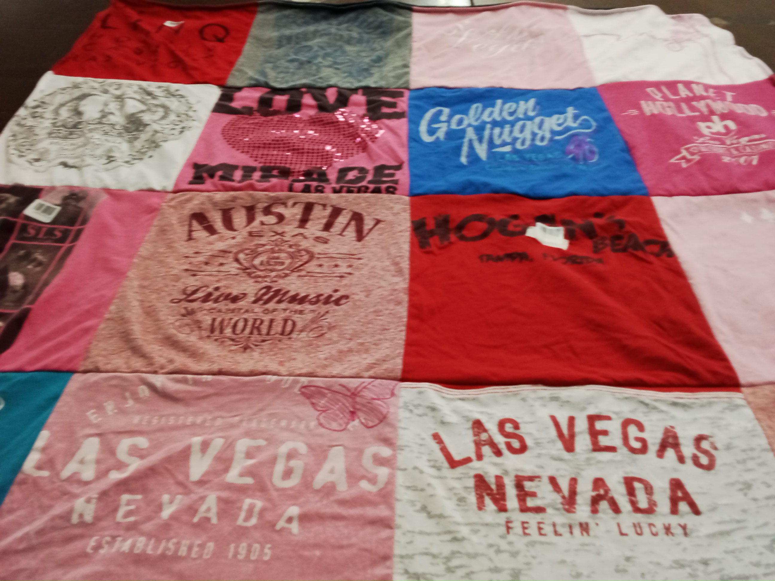 T-shirt quilt with live music, travel themes by Gabi from MD
