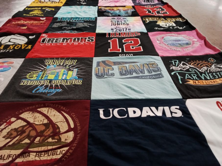 T-shirt quilt from uc davis university, terra nova university by Ishiedori from CA