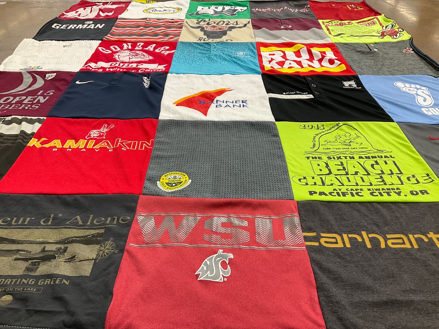 T-shirt quilt featuring gonzaga bulldogs, washington state cougars by PATRICIA from WA