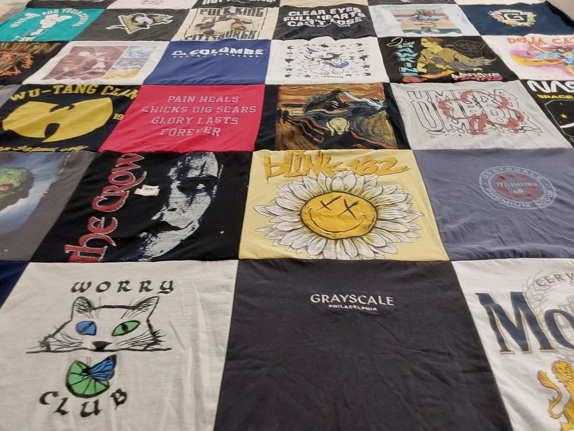 T-shirt quilt with music, art themes by Jacob from WA