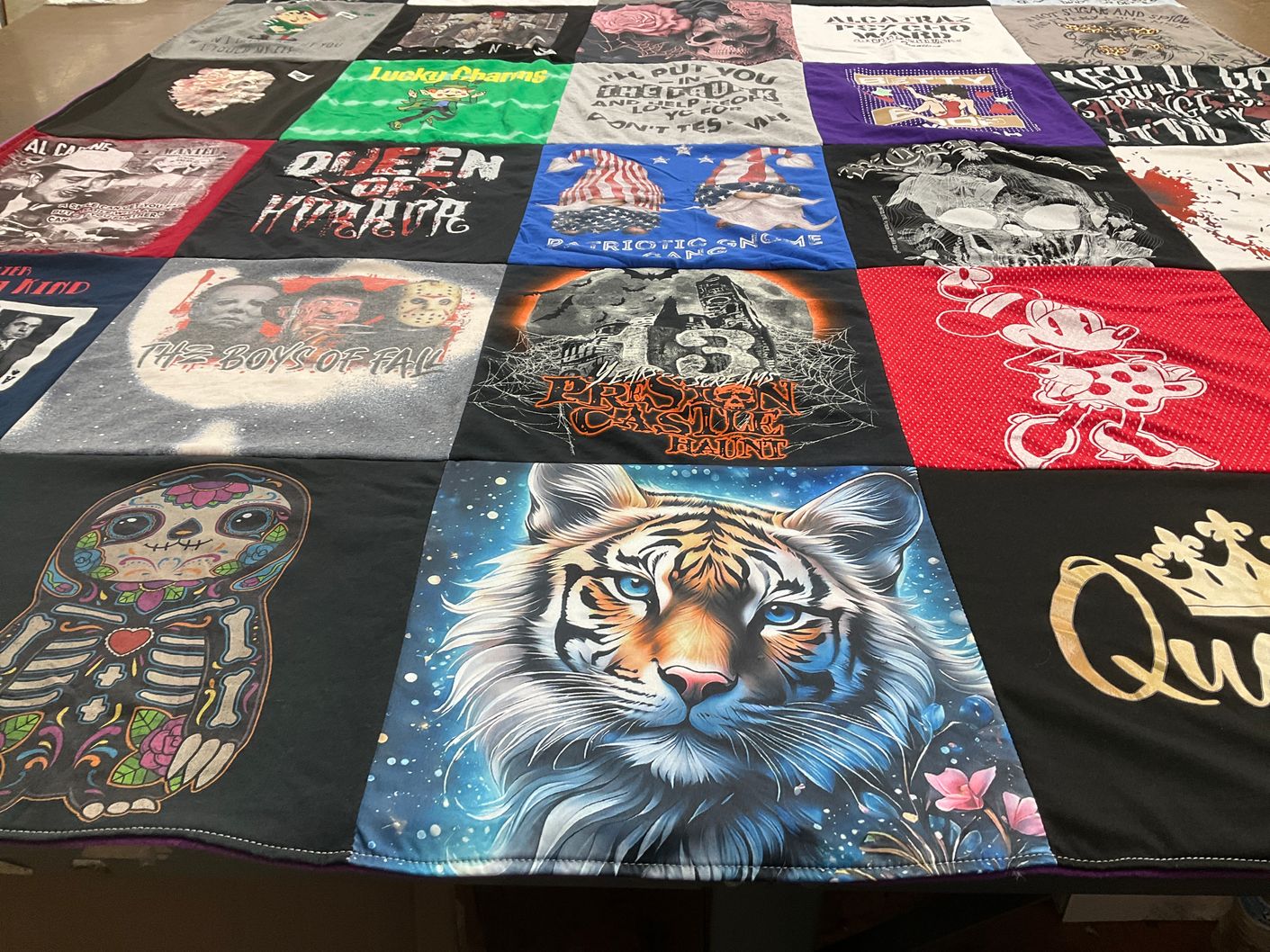 T-shirt quilt with music, art themes by Tressa from CA
