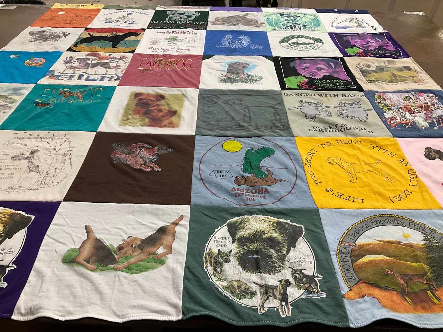 T-shirt quilt with dogs, hunting themes by Robin from WA