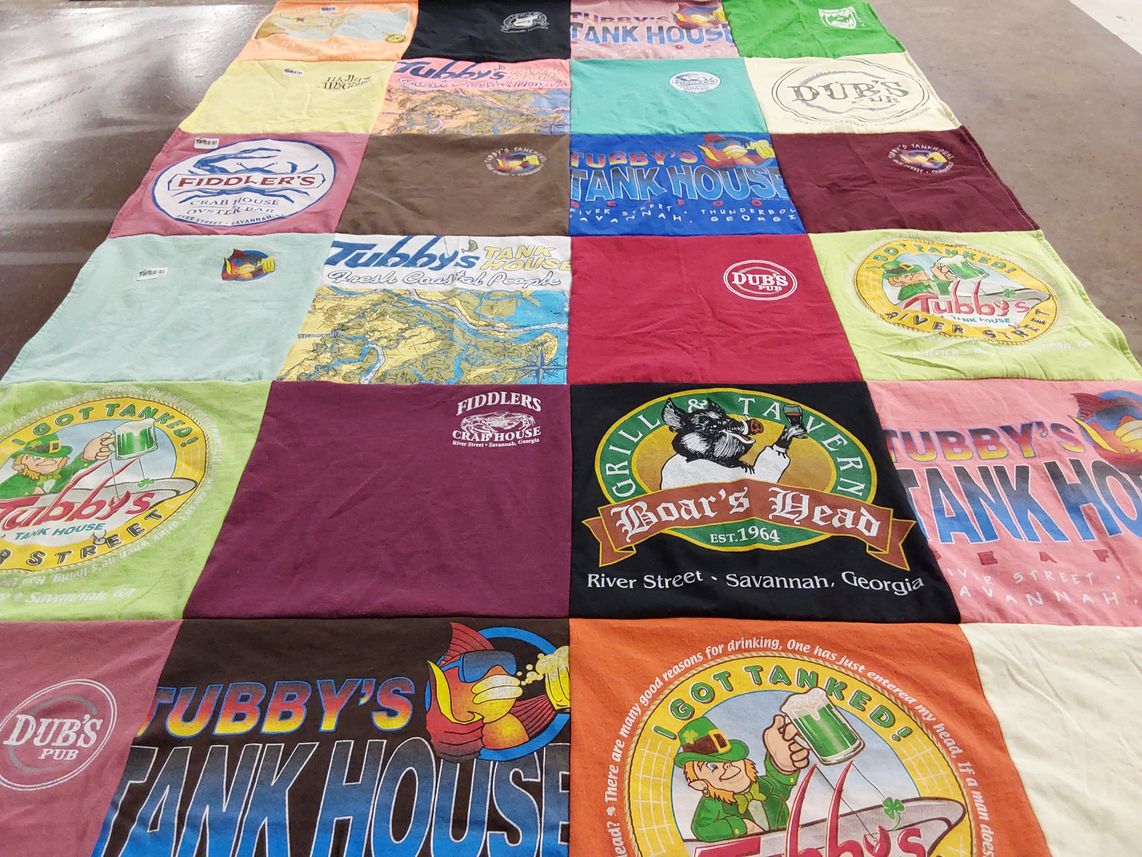 T-shirt quilt with casual dining, seafood themes by Misty from GA