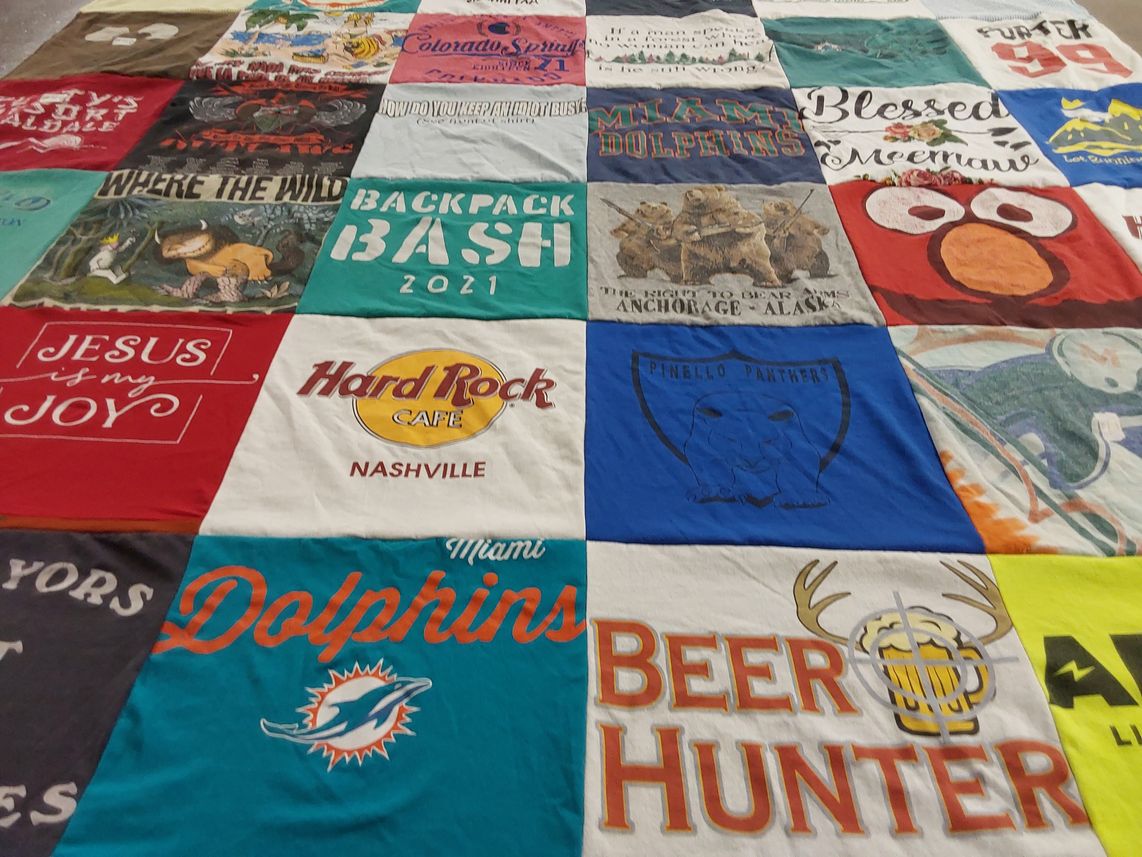T-shirt quilt featuring miami dolphins by Evamarie from CO