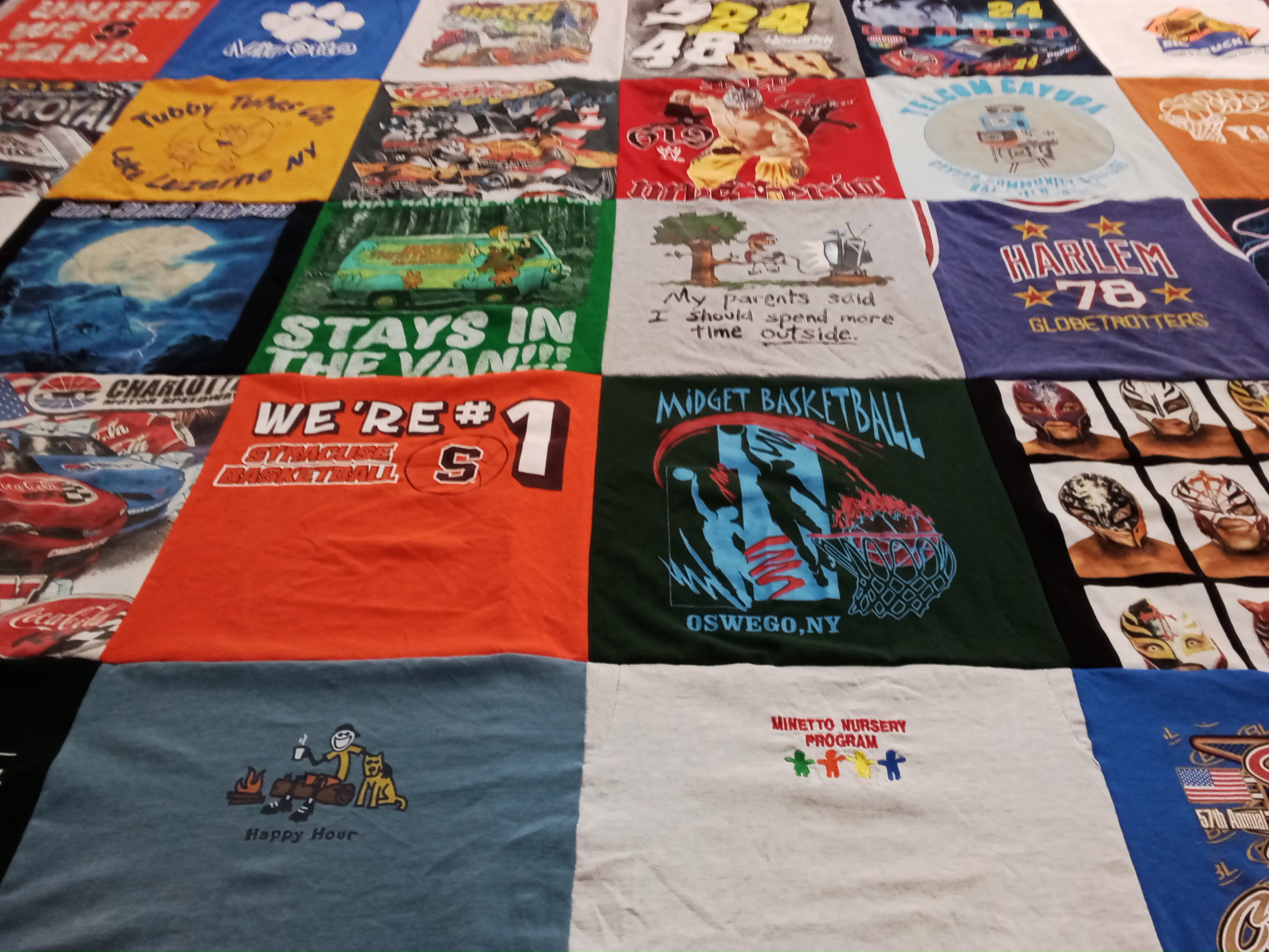 T-shirt quilt featuring syracuse basketball, globetrotters by Paul from NY