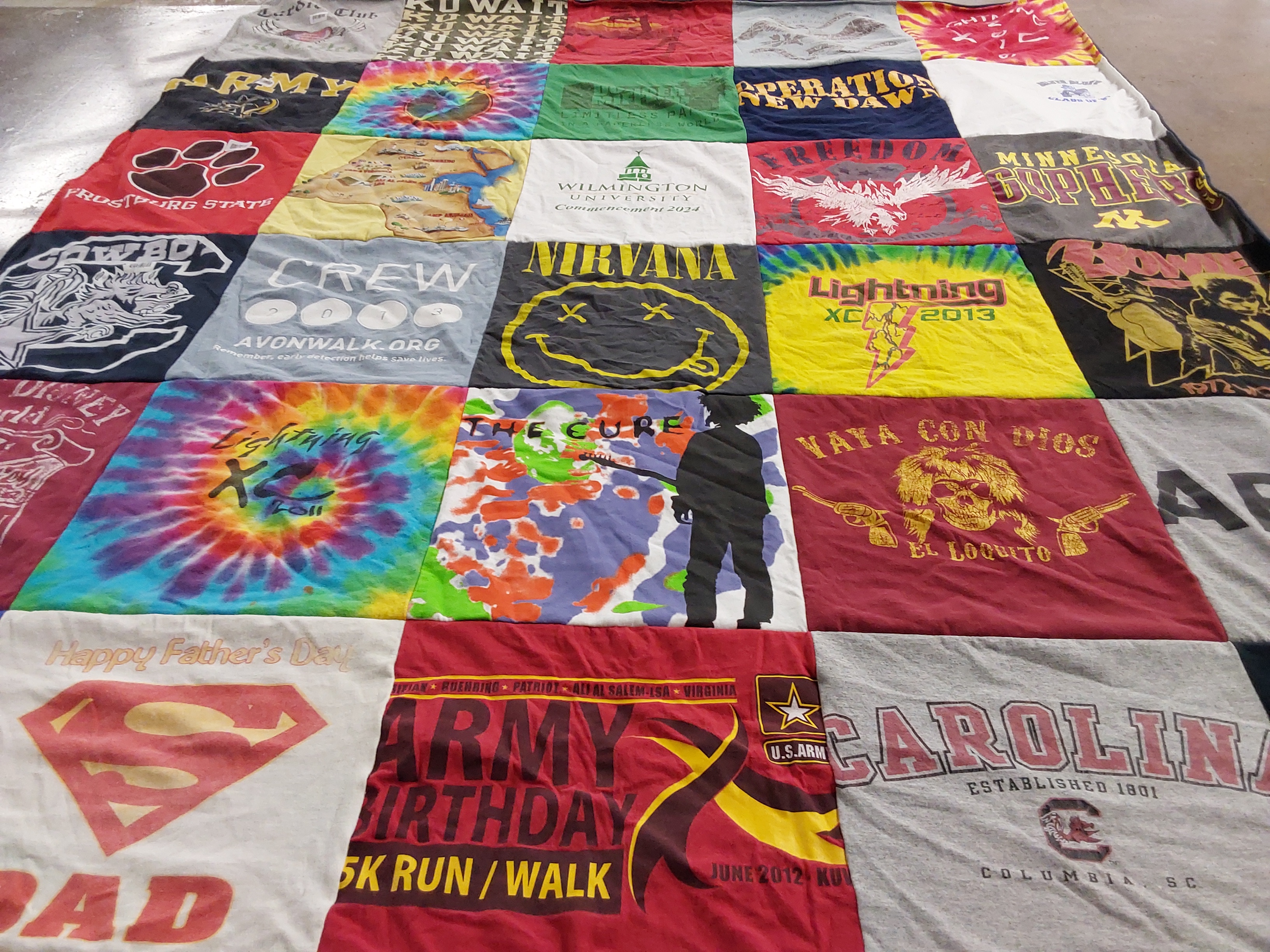 T-shirt quilt featuring minnesota gophers by Wendy from MD