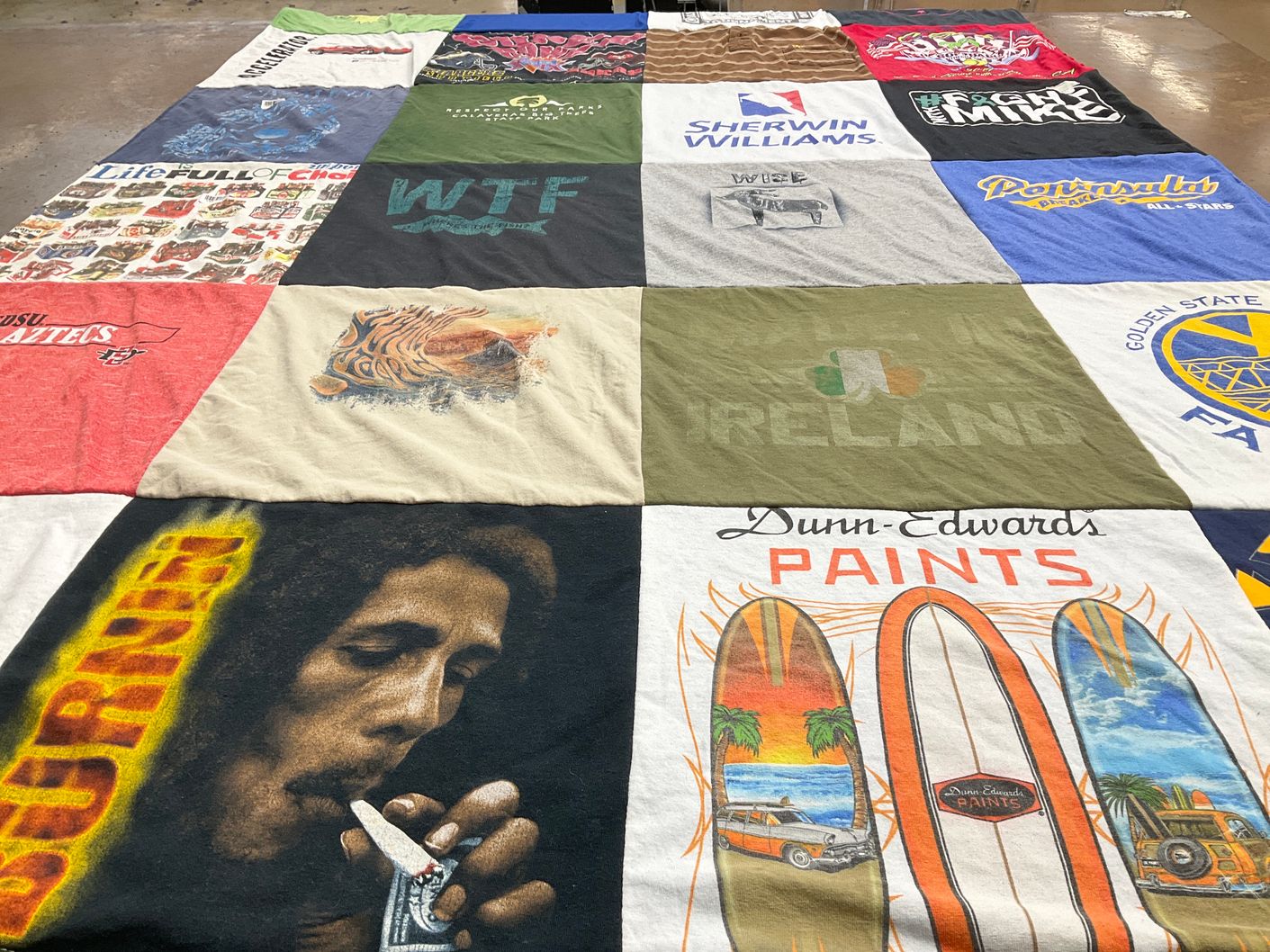 T-shirt quilt featuring golden state warriors by Rebecca from CA