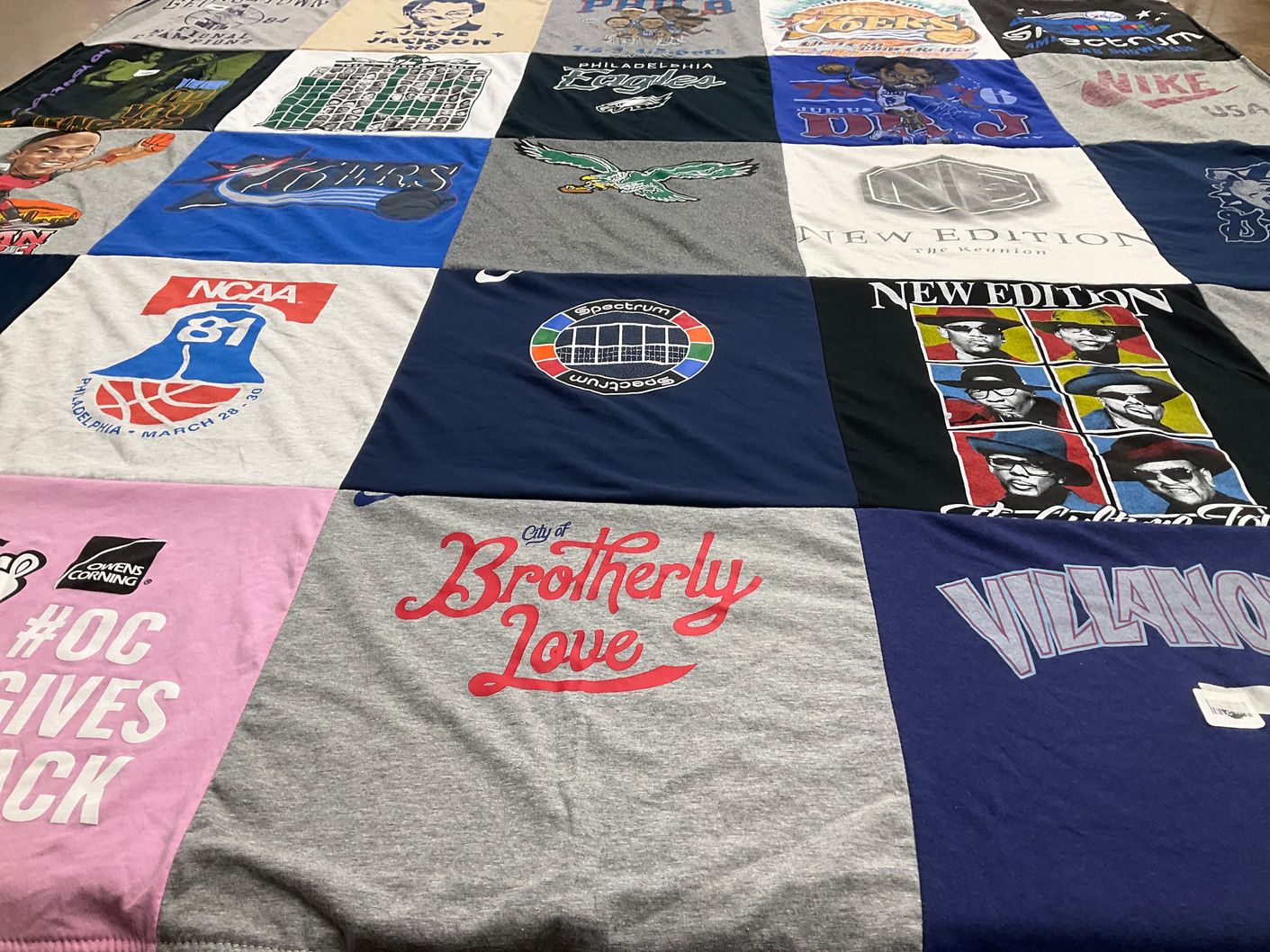 T-shirt quilt featuring philadelphia eagles, philadelphia 76ers by Tanoy from PA