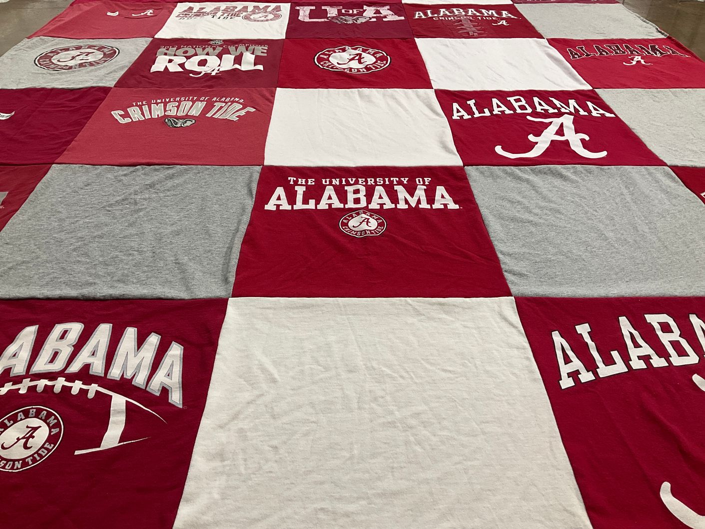 T-shirt quilt featuring alabama crimson tide by Rebecca from MD