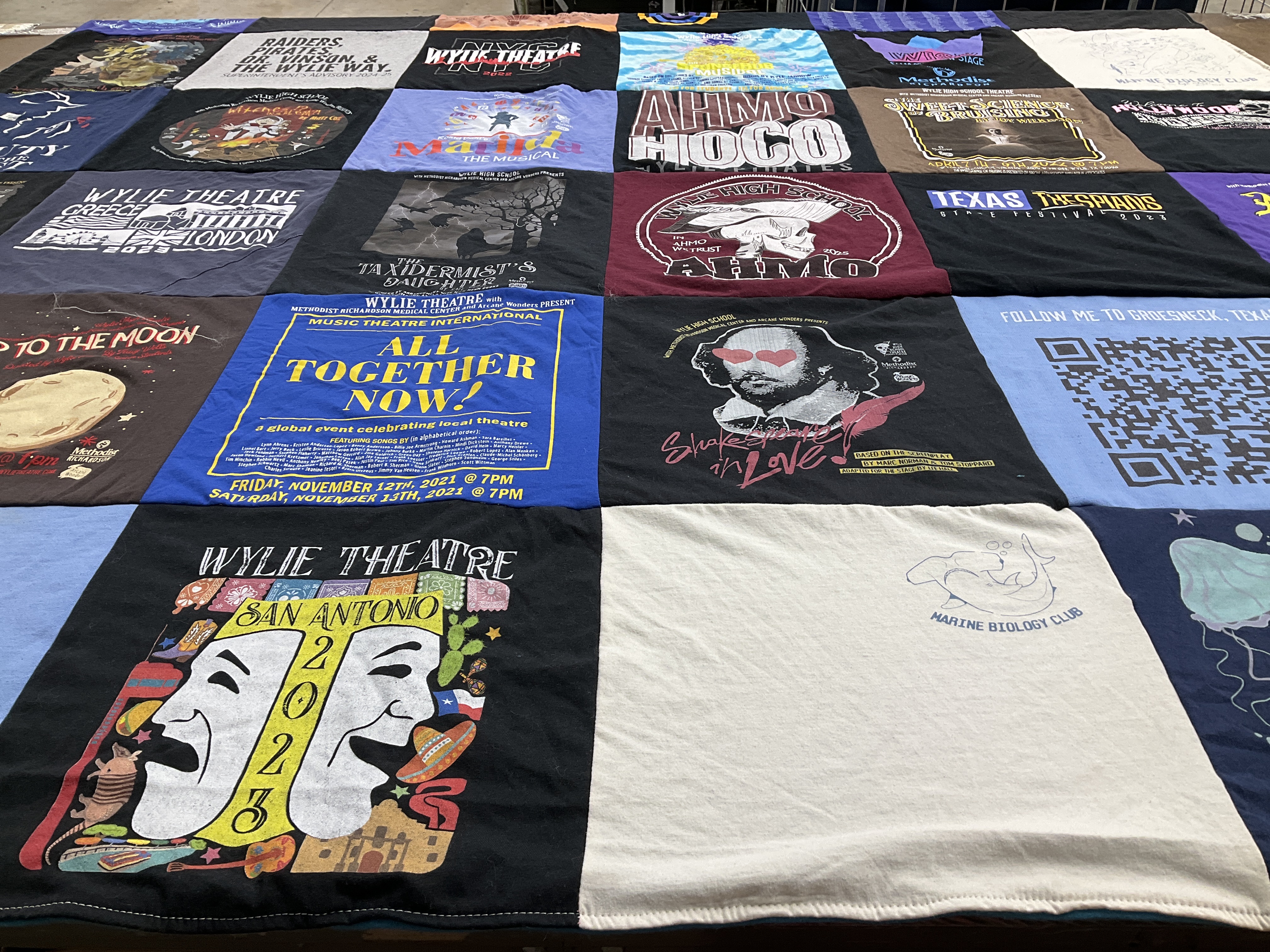T-shirt quilt from wylie high school by Polly from TX