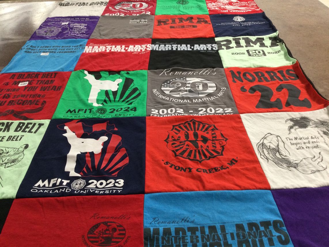 T-shirt quilt from oakland university by Dawn from MI