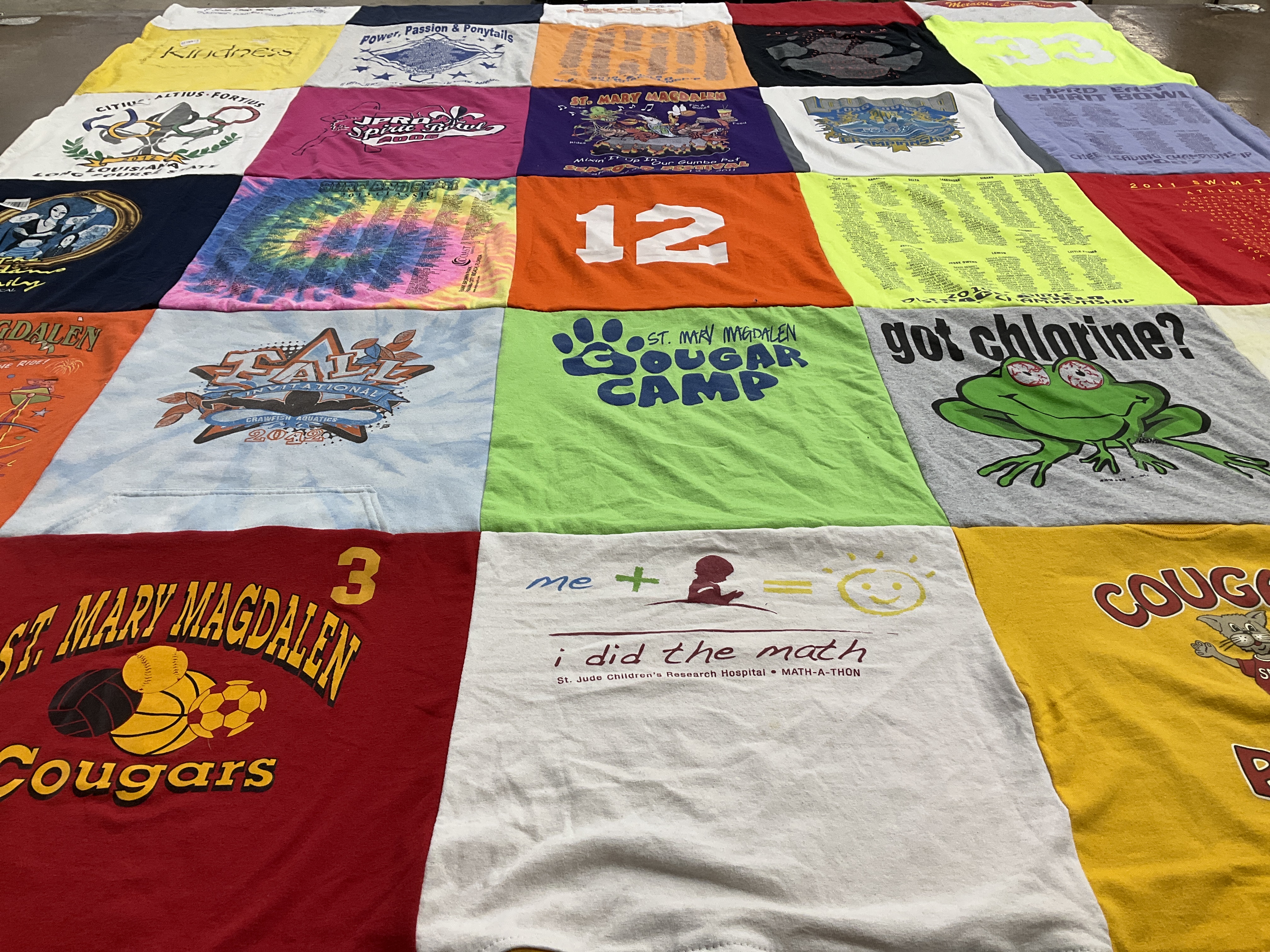T-shirt quilt featuring cougars by Jennifer from LA