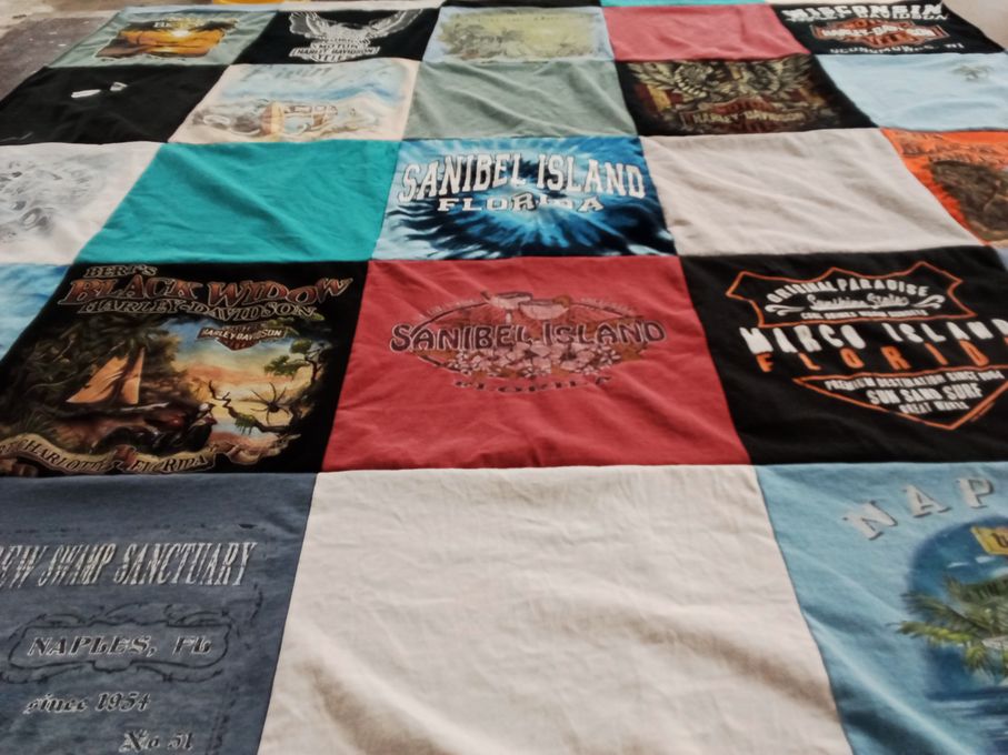T-shirt quilt with beaches, motorcycles themes by Jennifer from IL