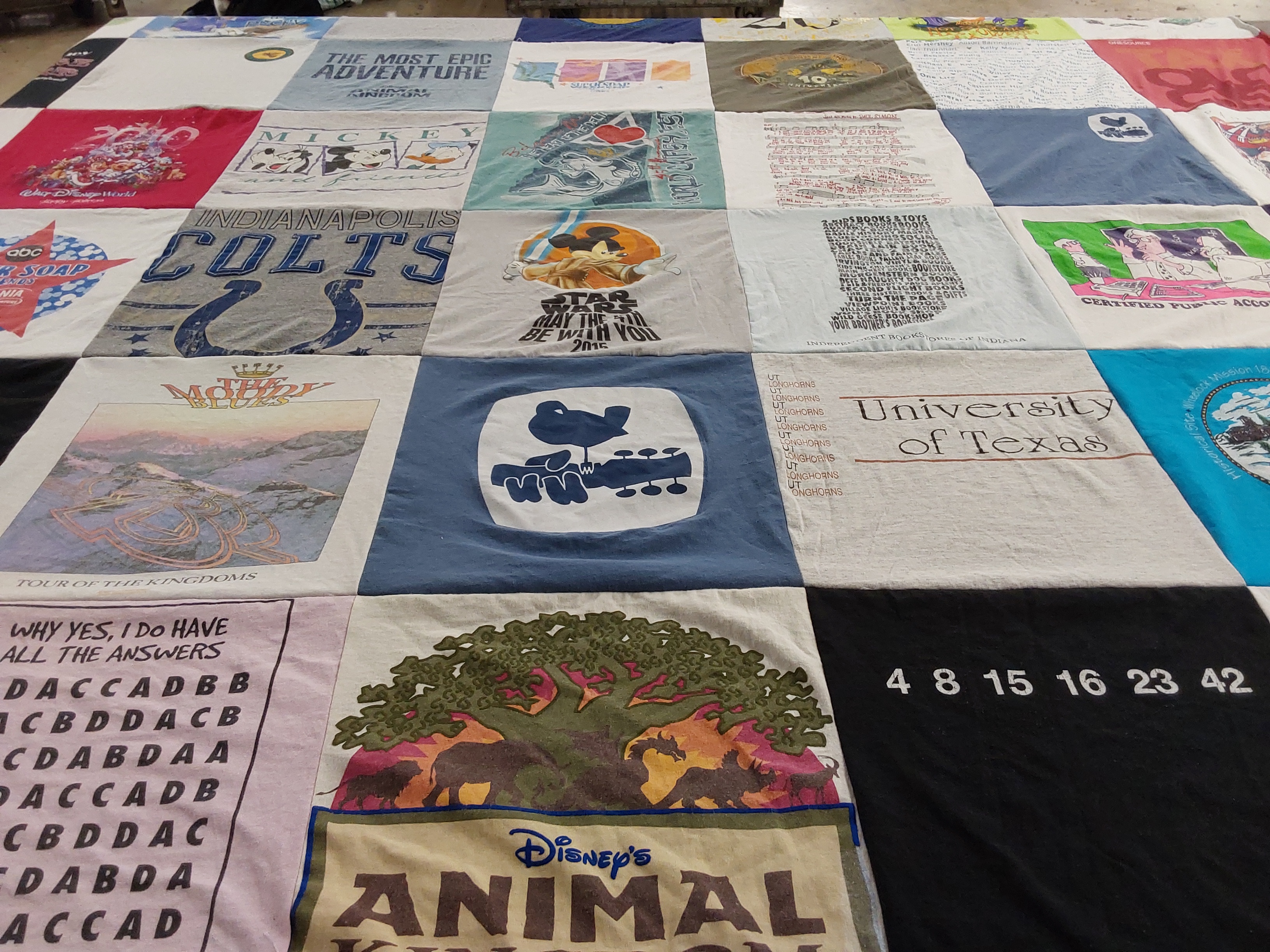 T-shirt quilt featuring indianapolis colts by Carey from IN