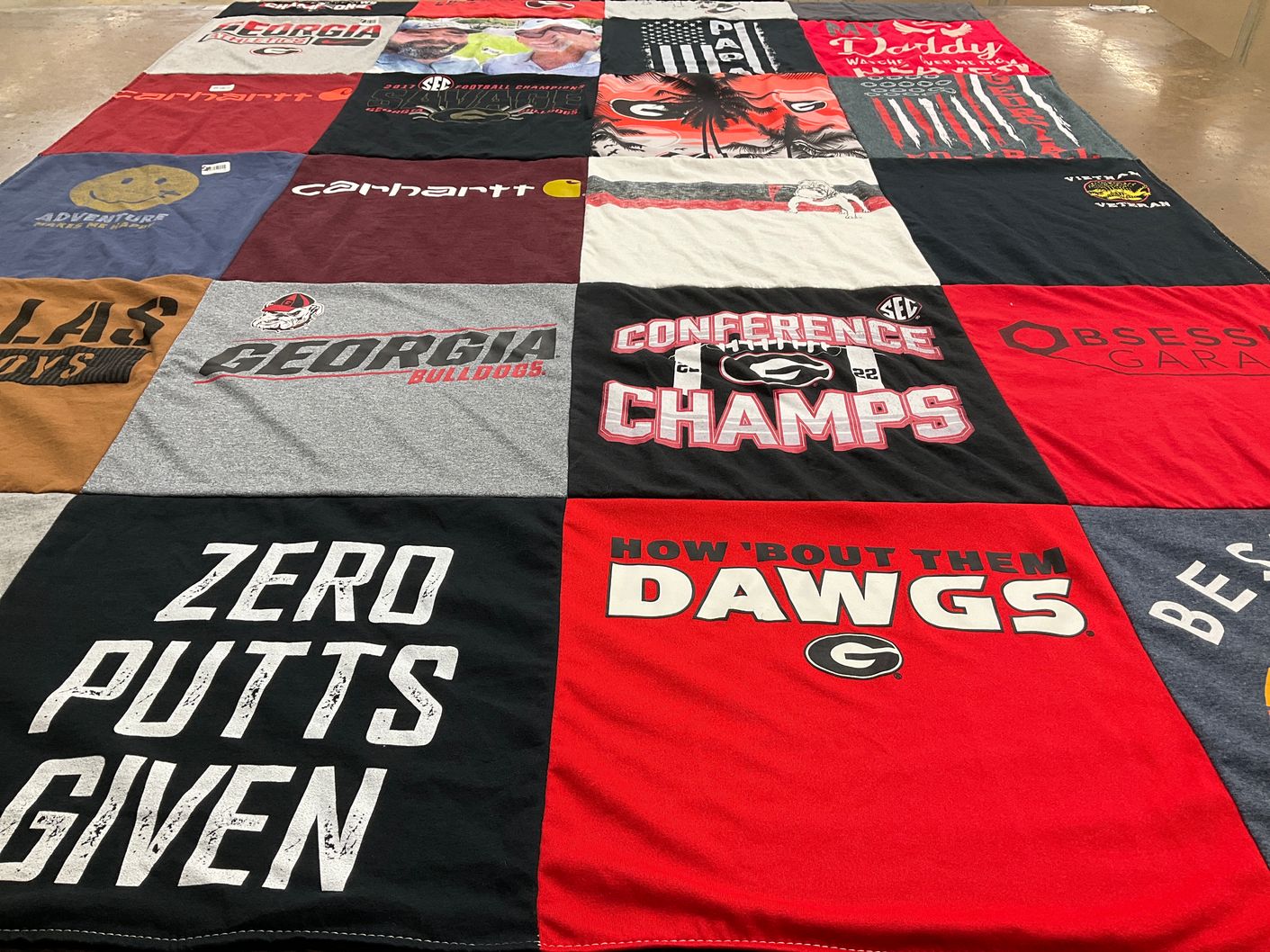 T-shirt quilt featuring georgia bulldogs by Lorraine from FL