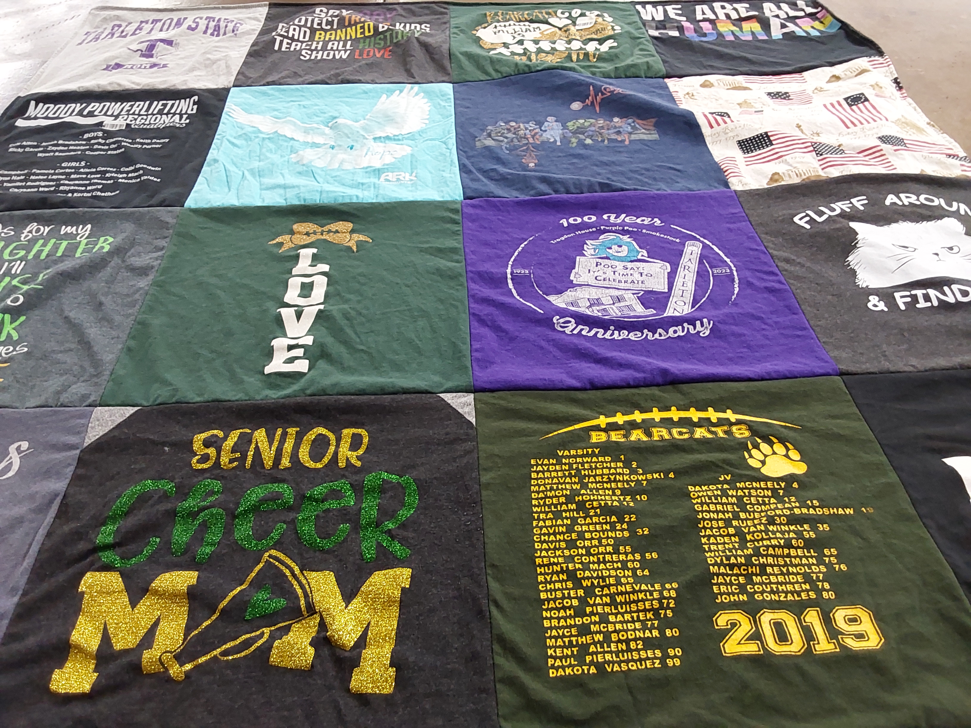 T-shirt quilt featuring bearcats by Belinda from TX