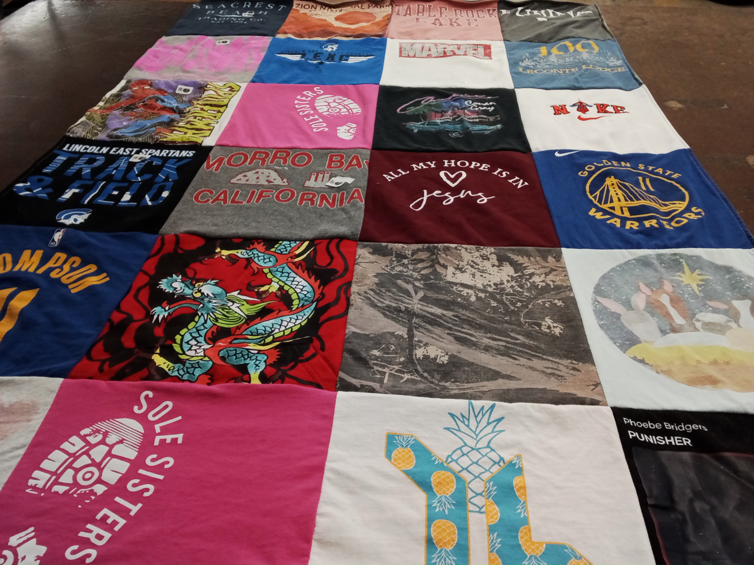 T-shirt quilt featuring golden state warriors by Amy from NE