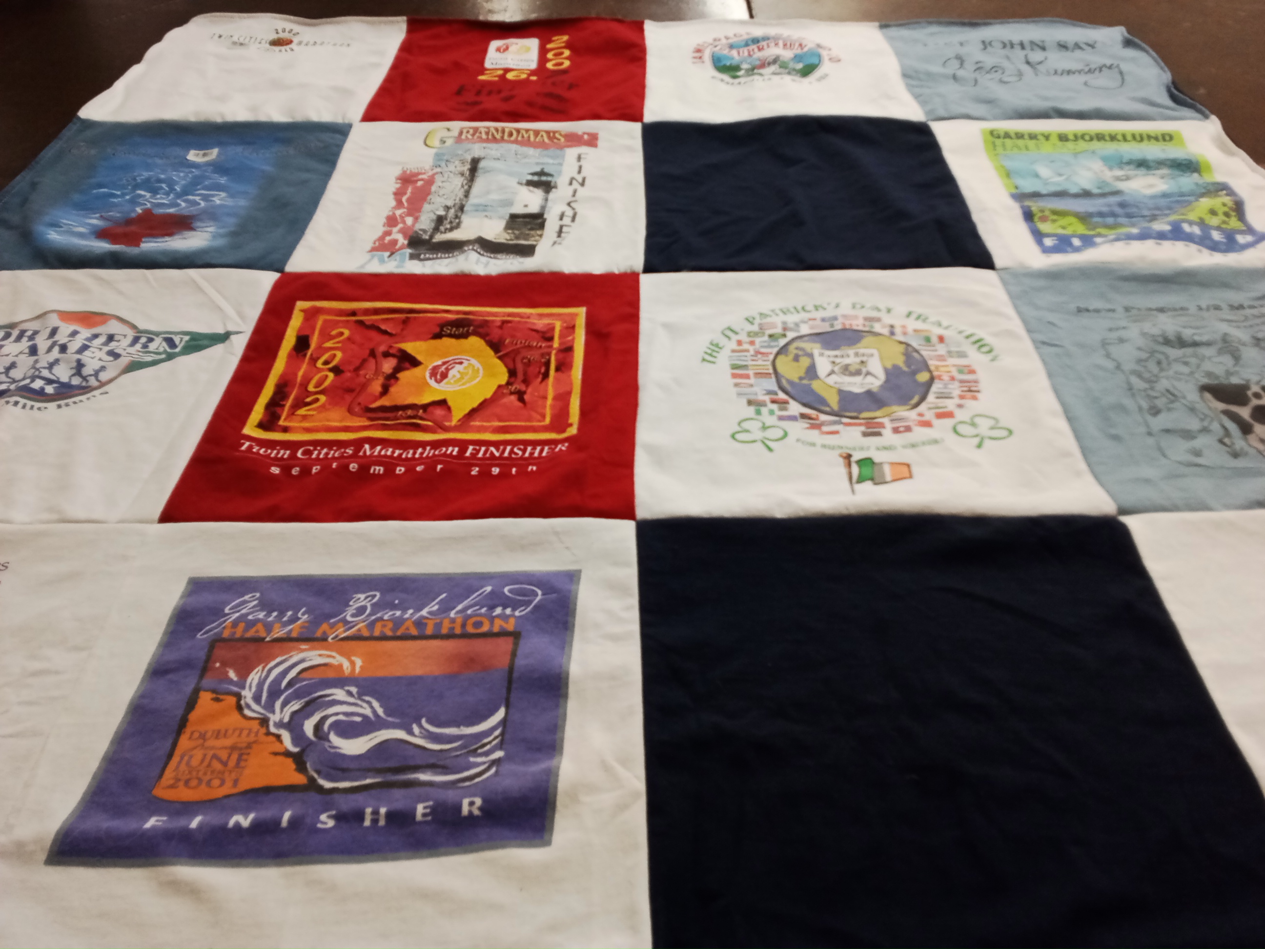 T-shirt quilt with running, marathons themes by Keiko from MN