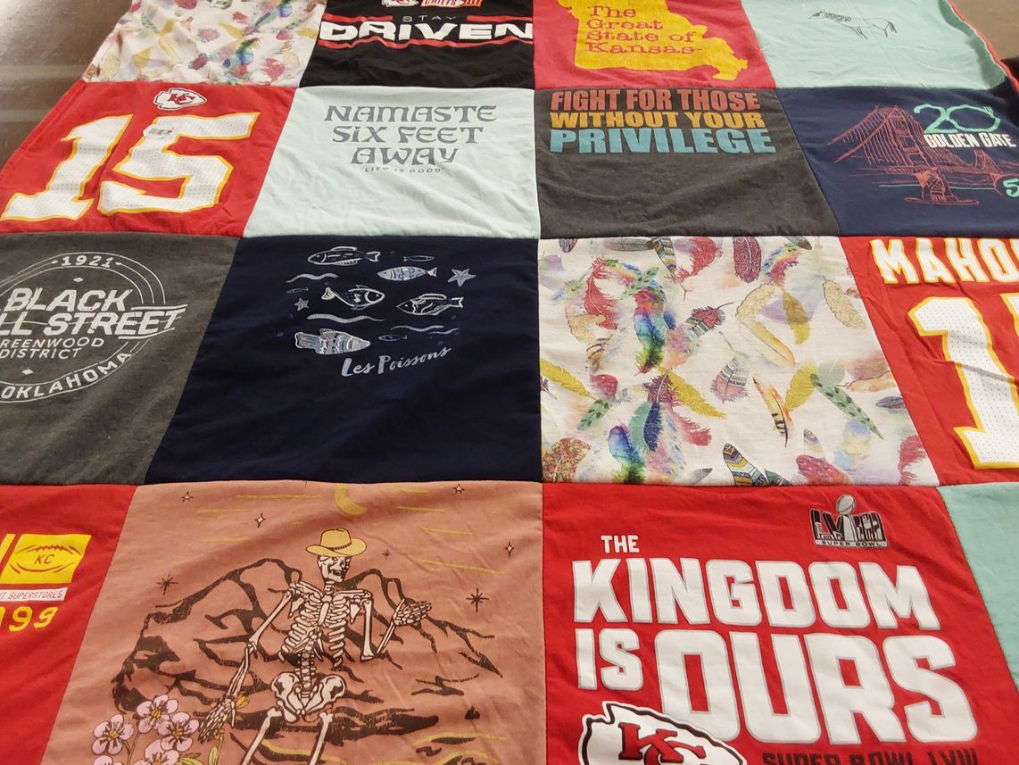 T-shirt quilt featuring kansas city chiefs by Lisa from IL