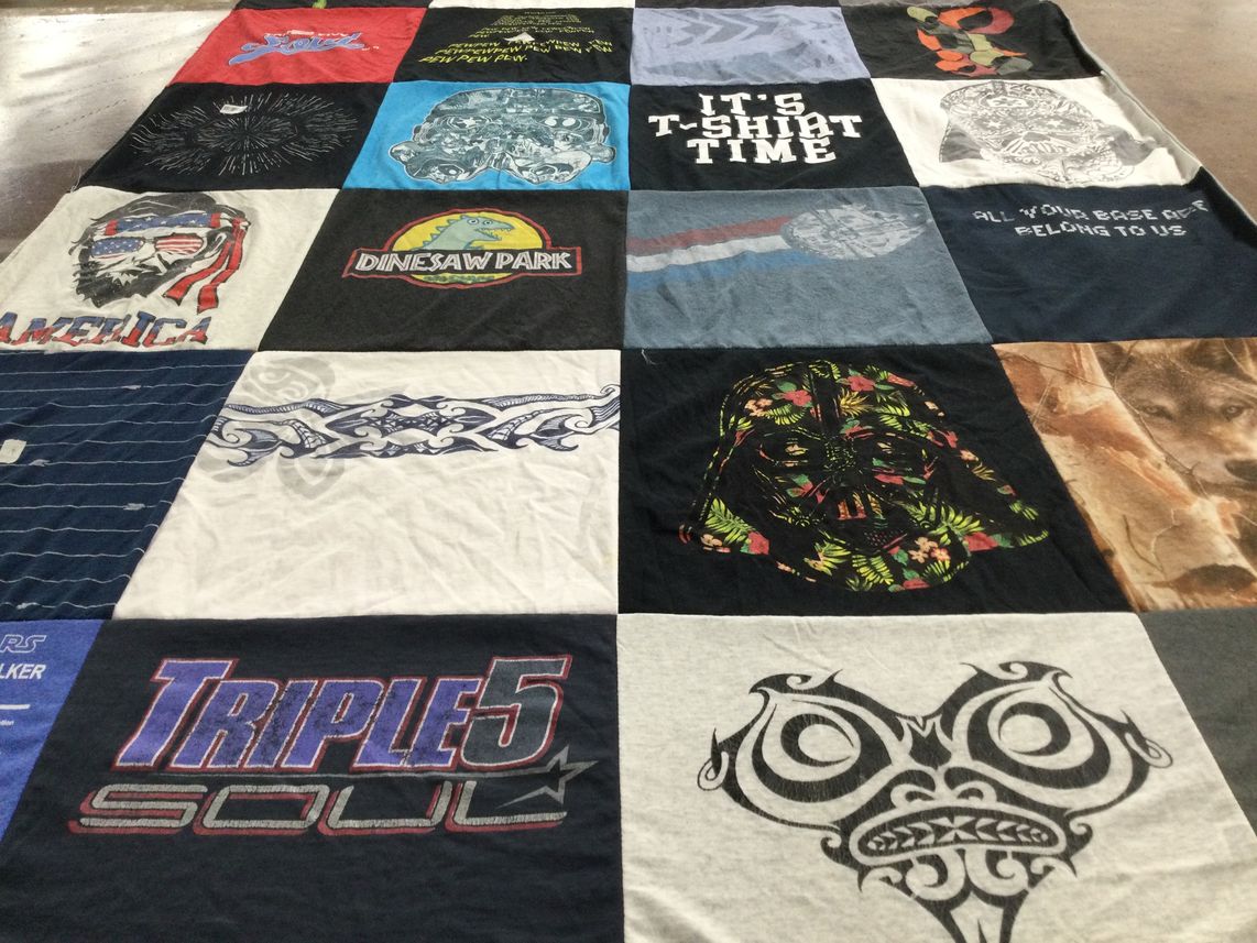T-shirt quilt with dinosaurs, pop culture themes by Leslie from NJ