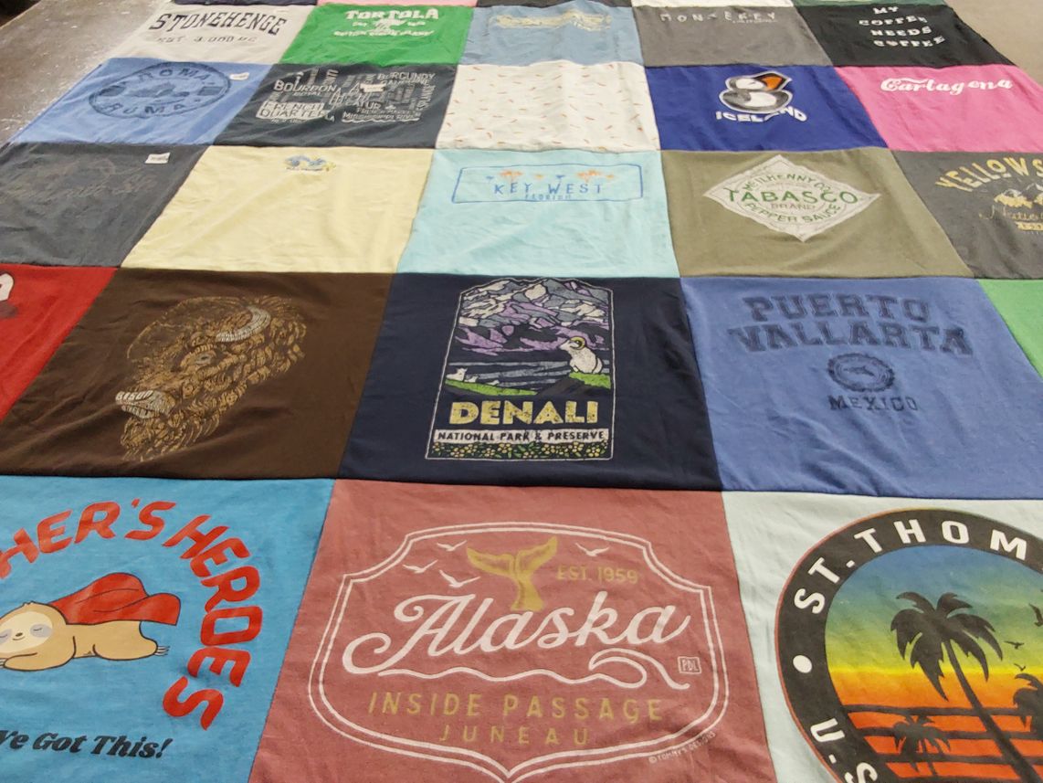T-shirt quilt with travel, nature themes by Rob from OH